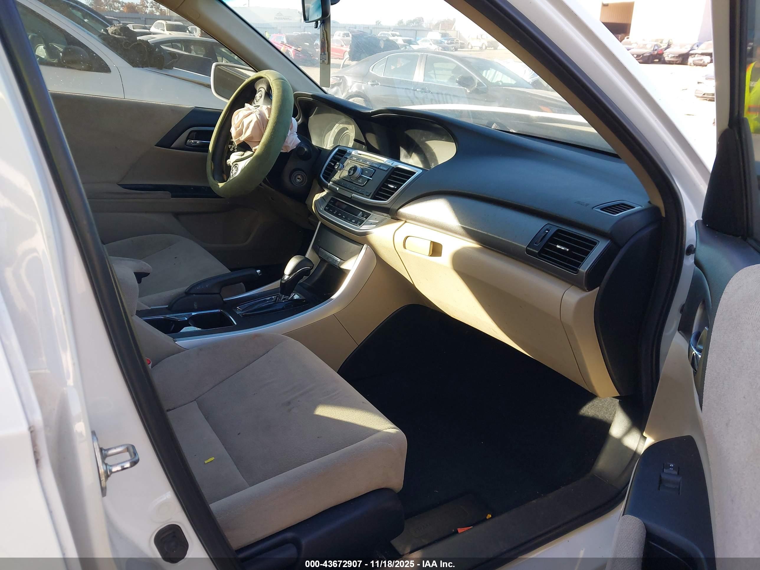 HONDA ACCORD image 5