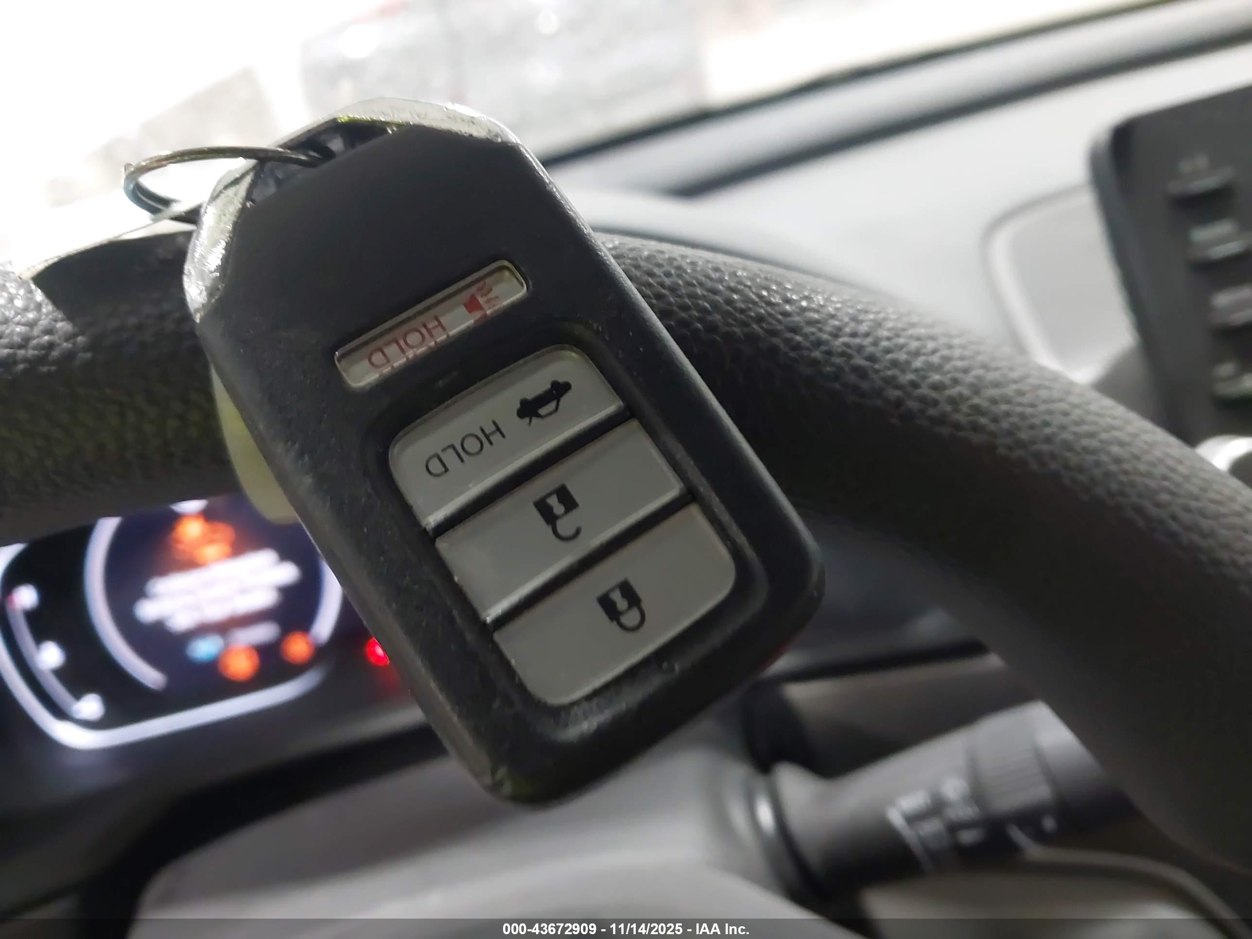 HONDA ACCORD image 11