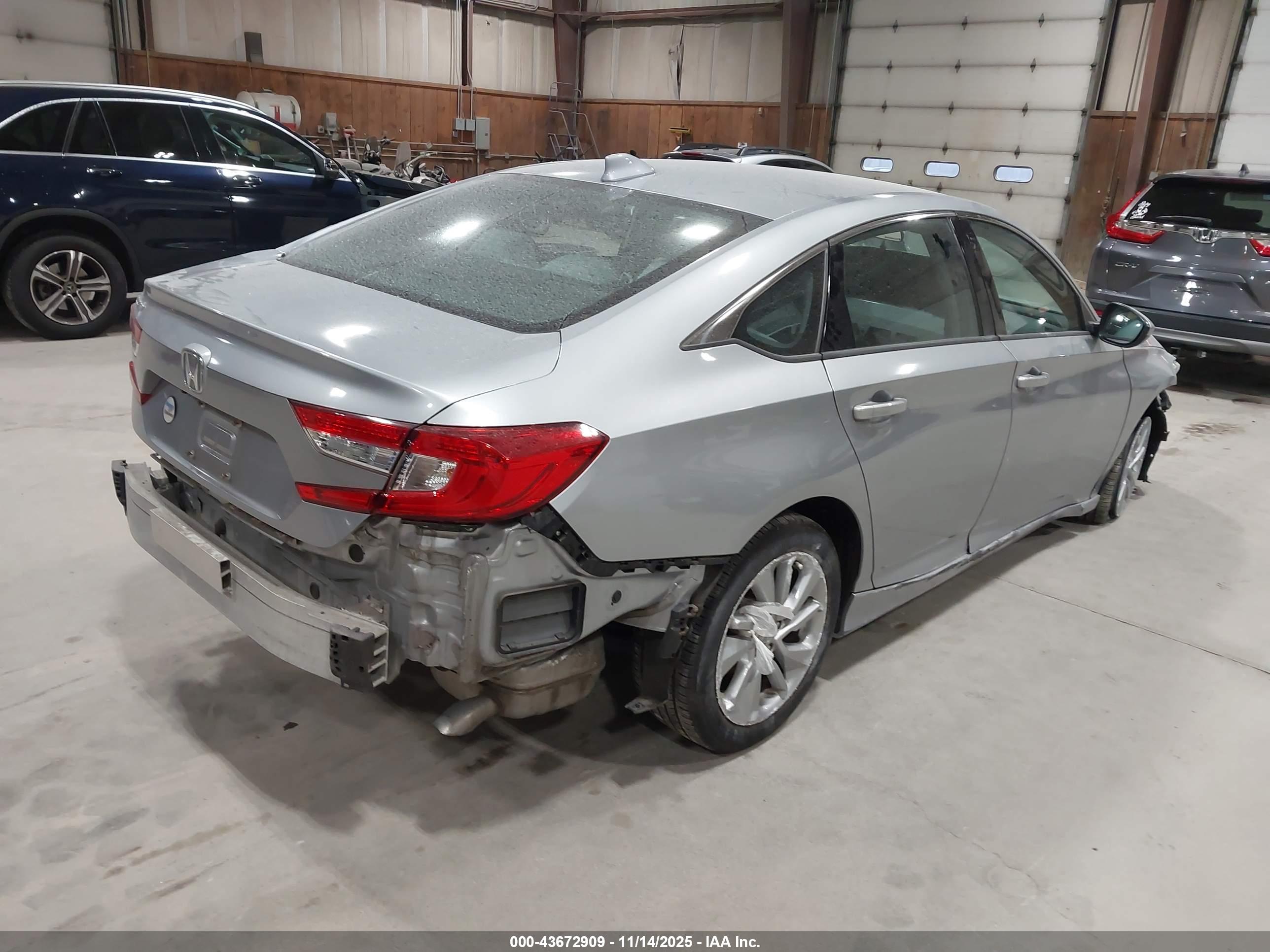 HONDA ACCORD image 4