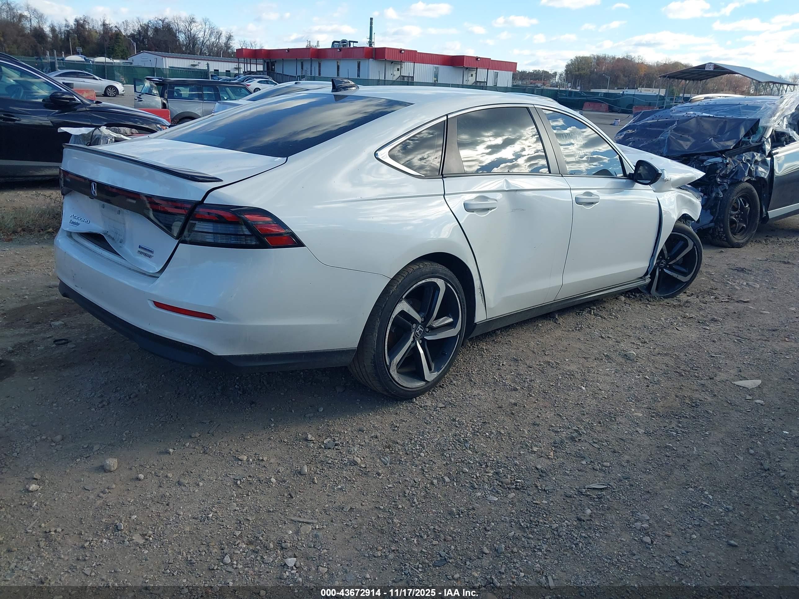 HONDA ACCORD image 4