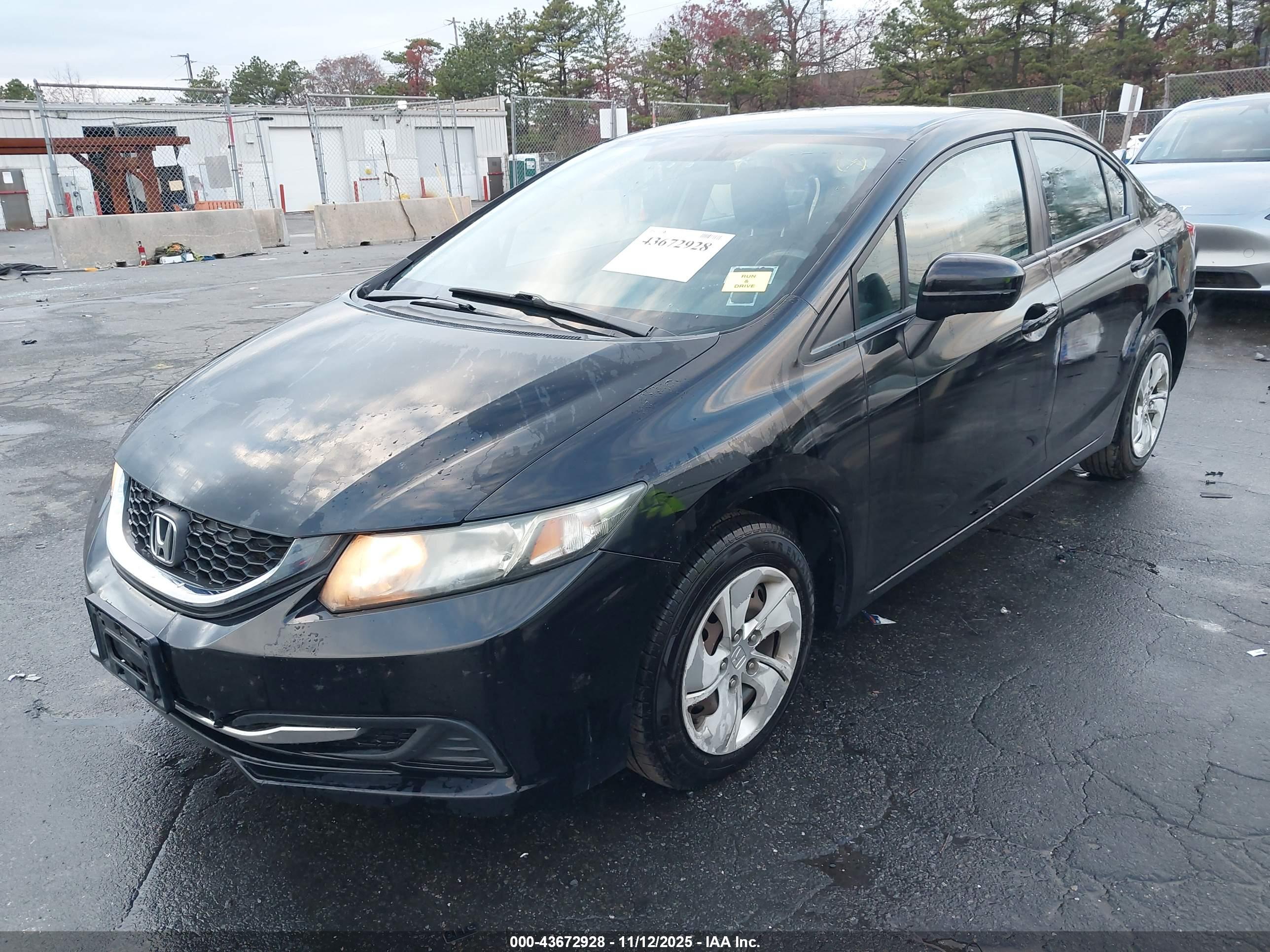HONDA CIVIC image 2