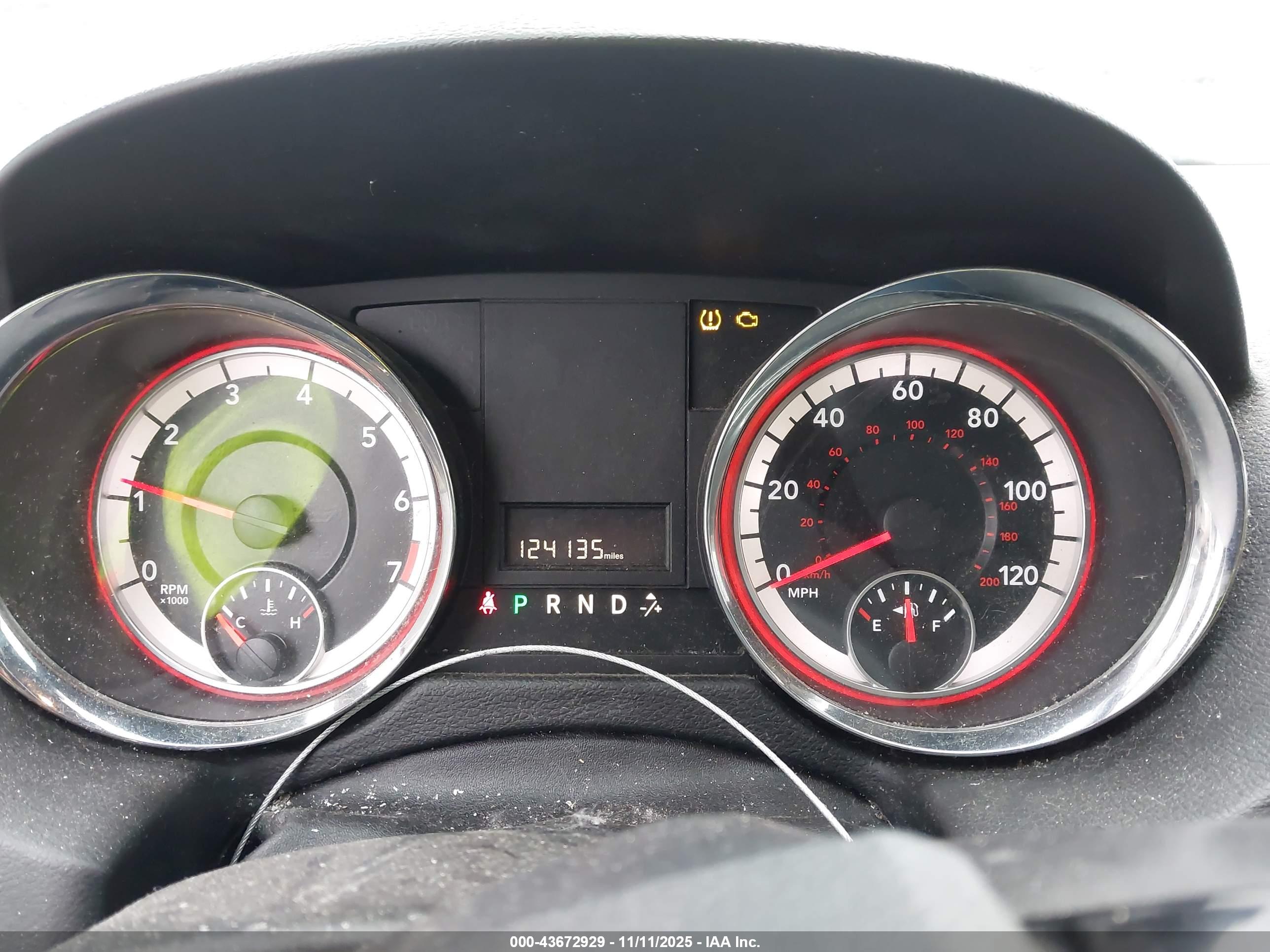 DODGE GRAND image 7