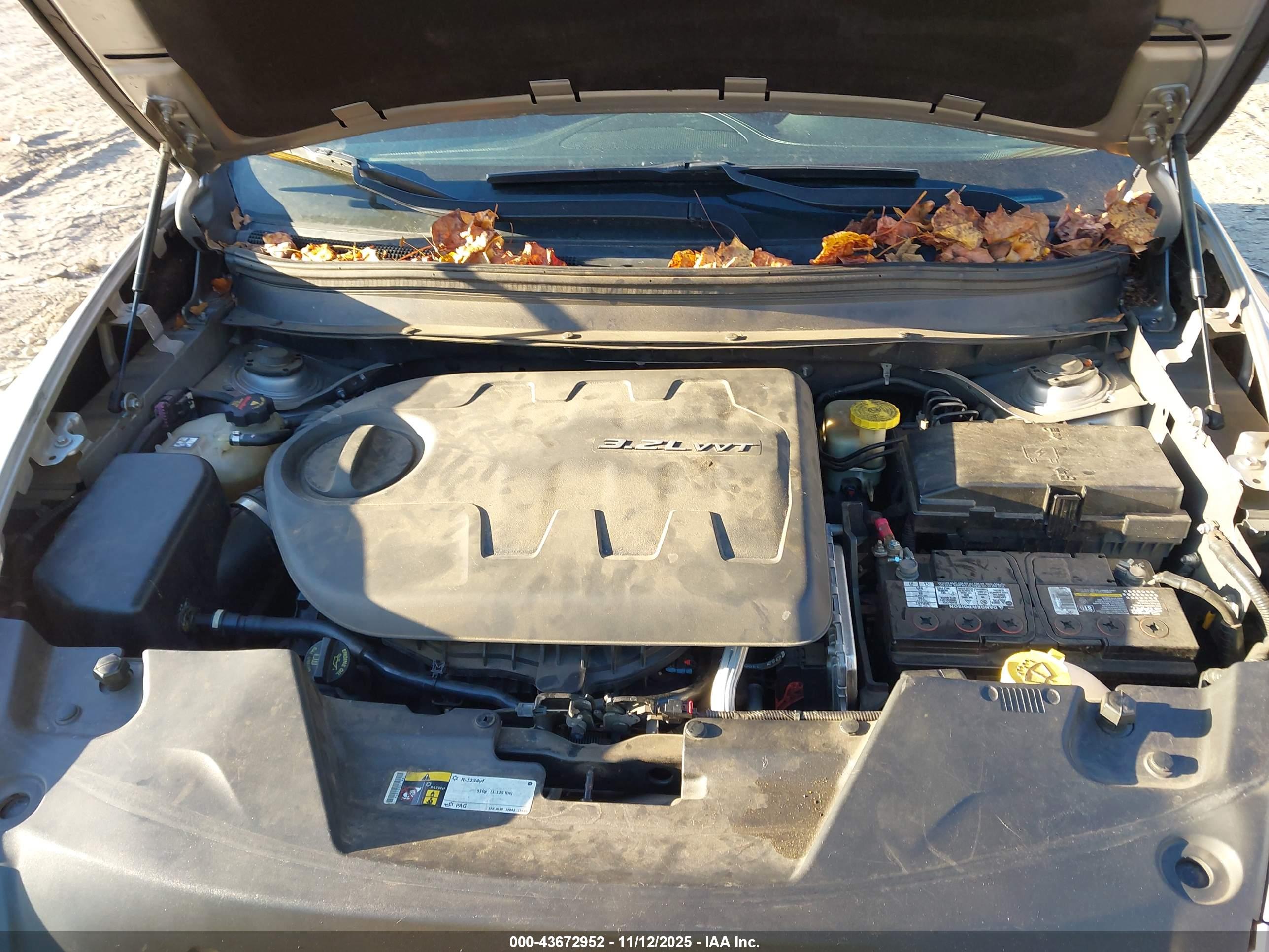JEEP CHEROKEE image 10