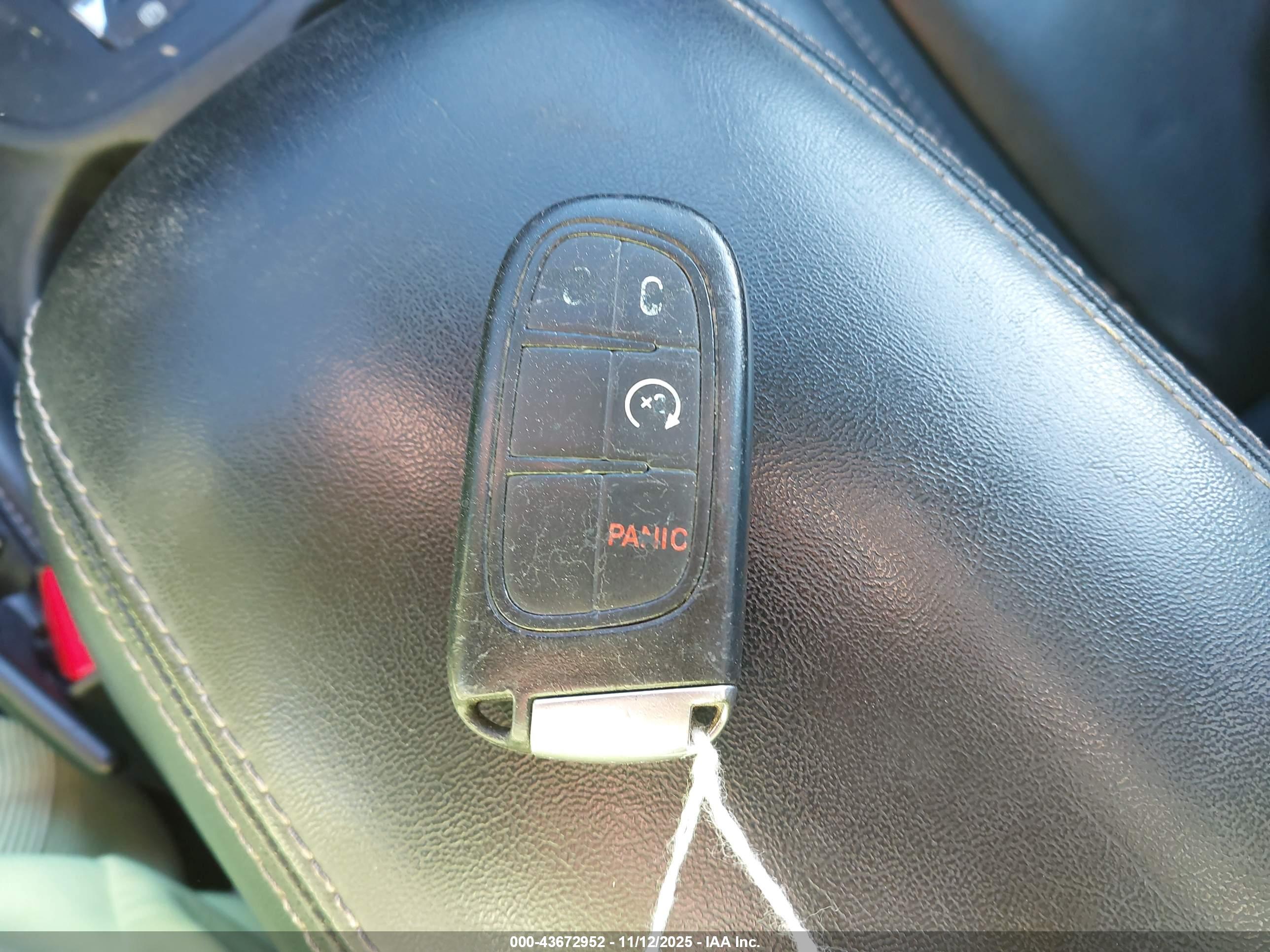 JEEP CHEROKEE image 11