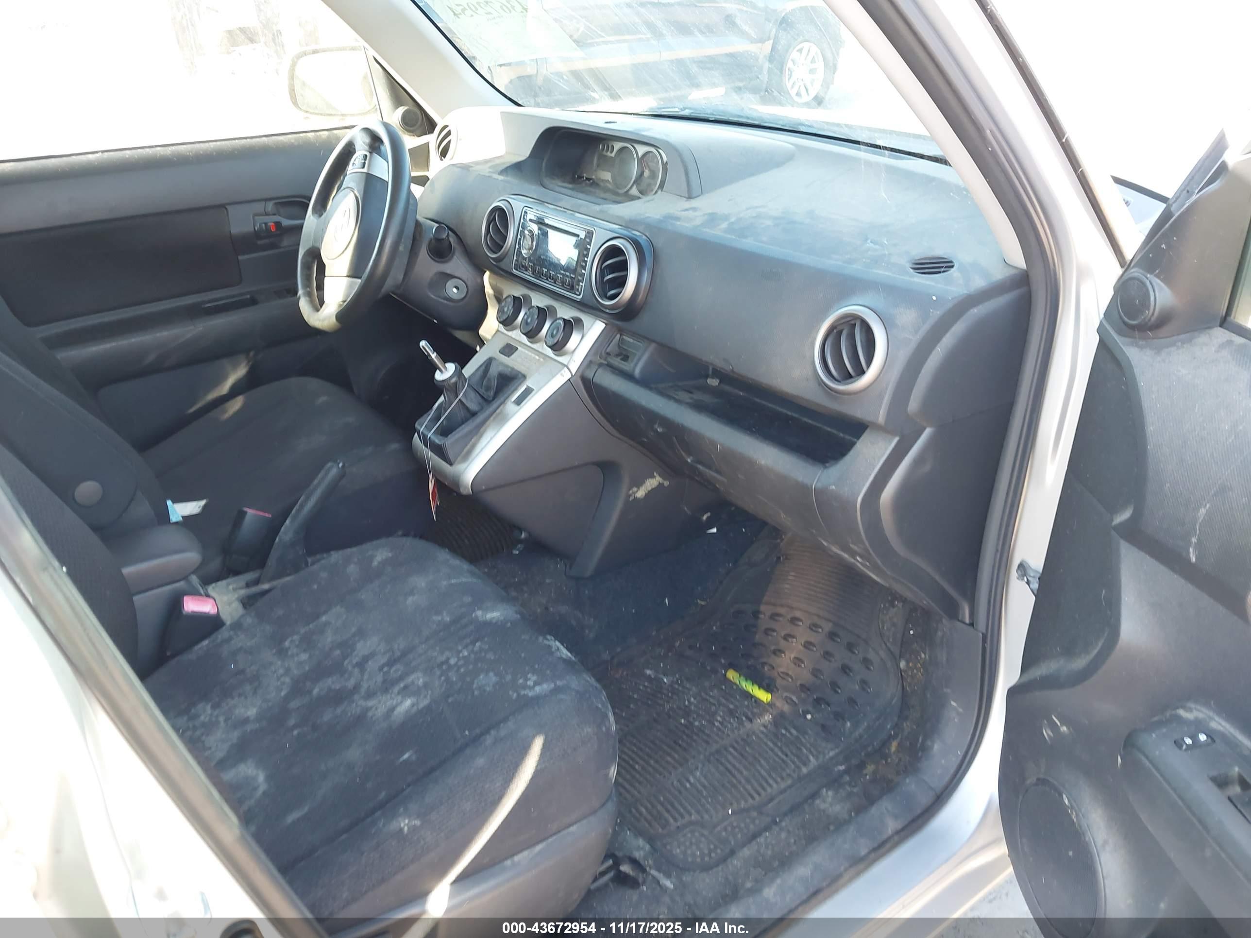 SCION XB image 5