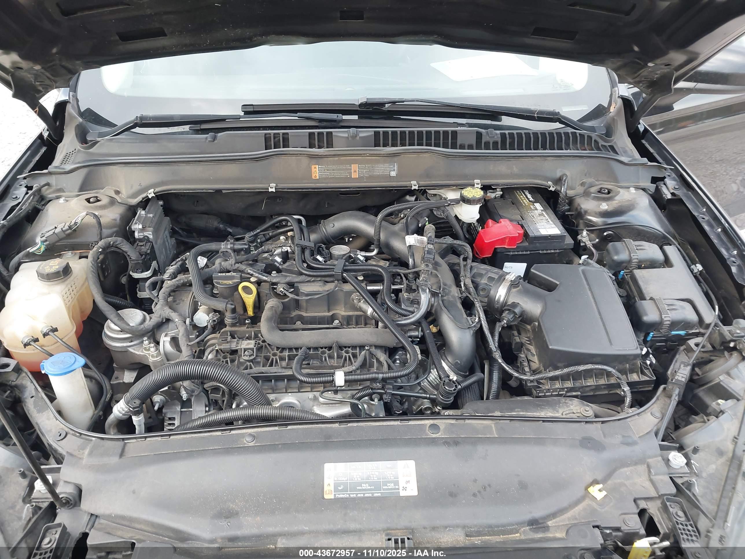 FORD FUSION image 10