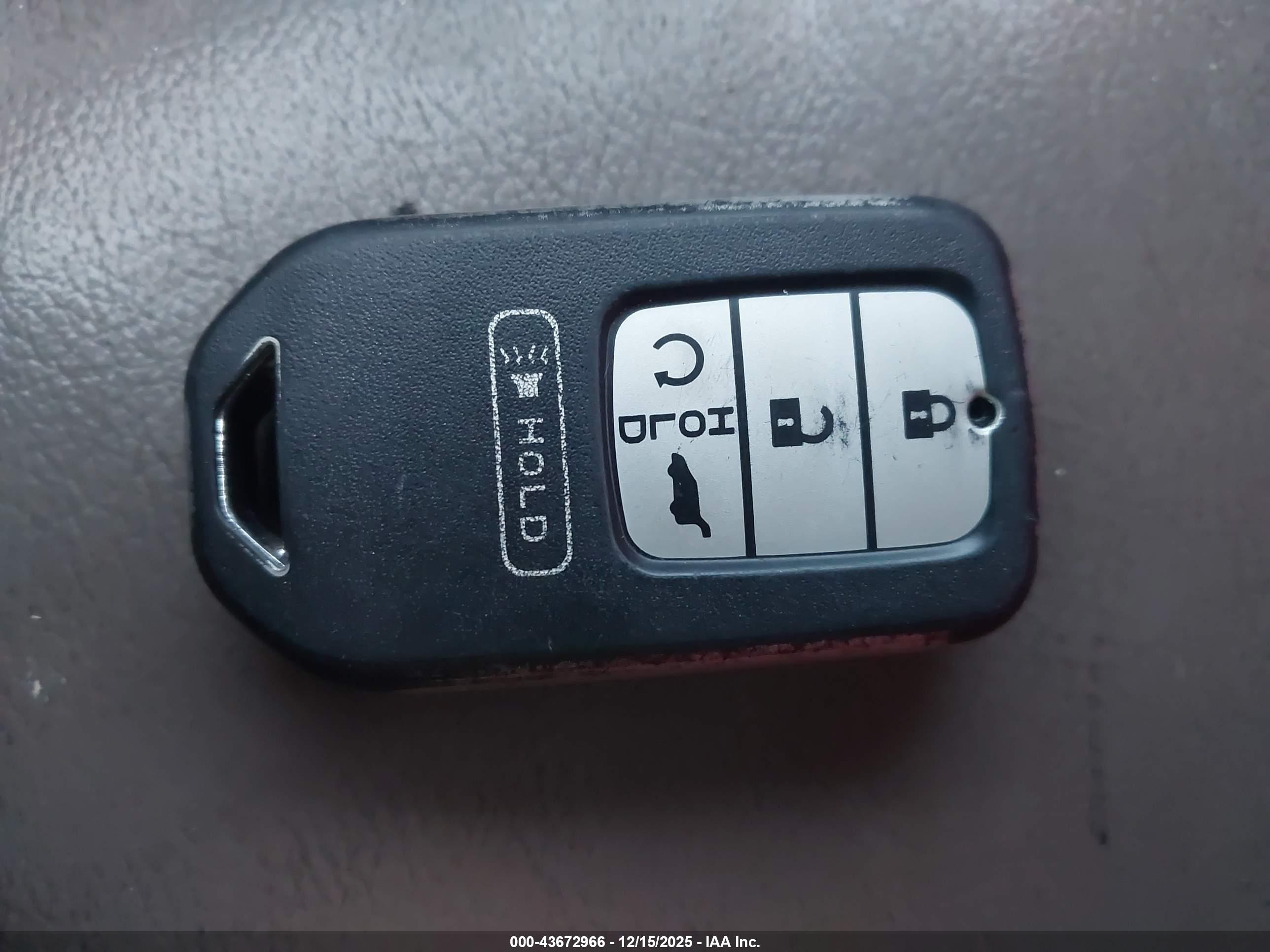 HONDA CR-V image 11