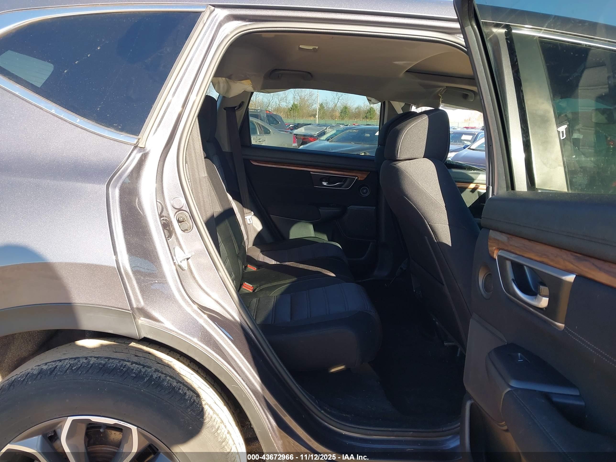 HONDA CR-V image 8