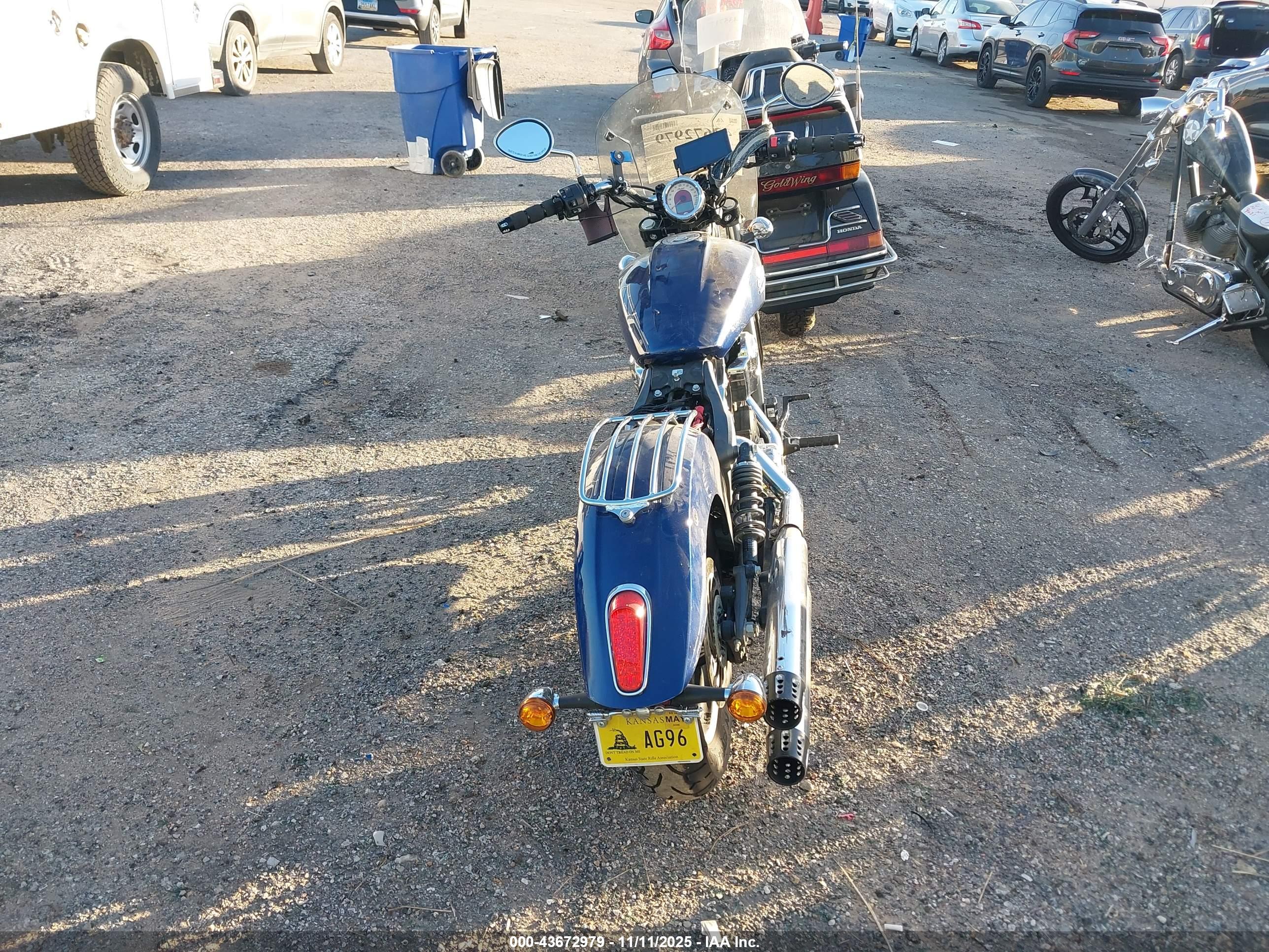 INDIAN MOTORCYCLE image 6