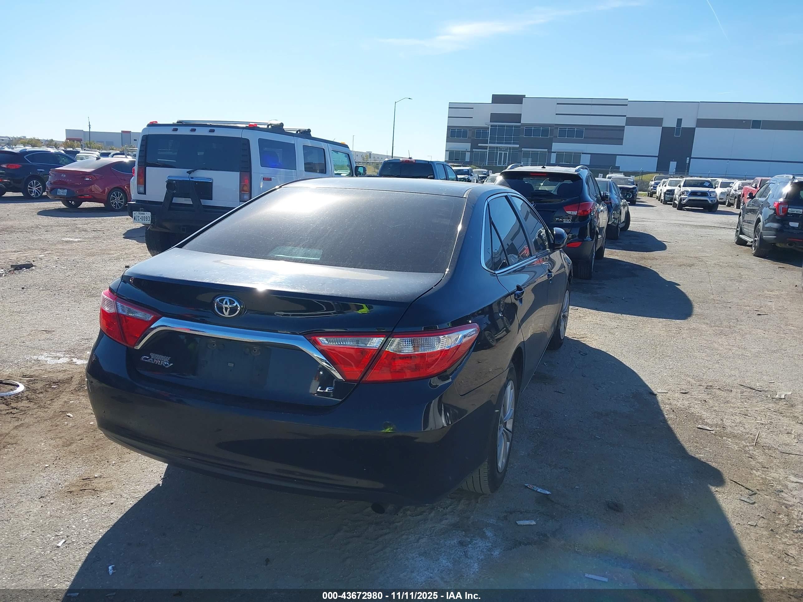 TOYOTA CAMRY image 4