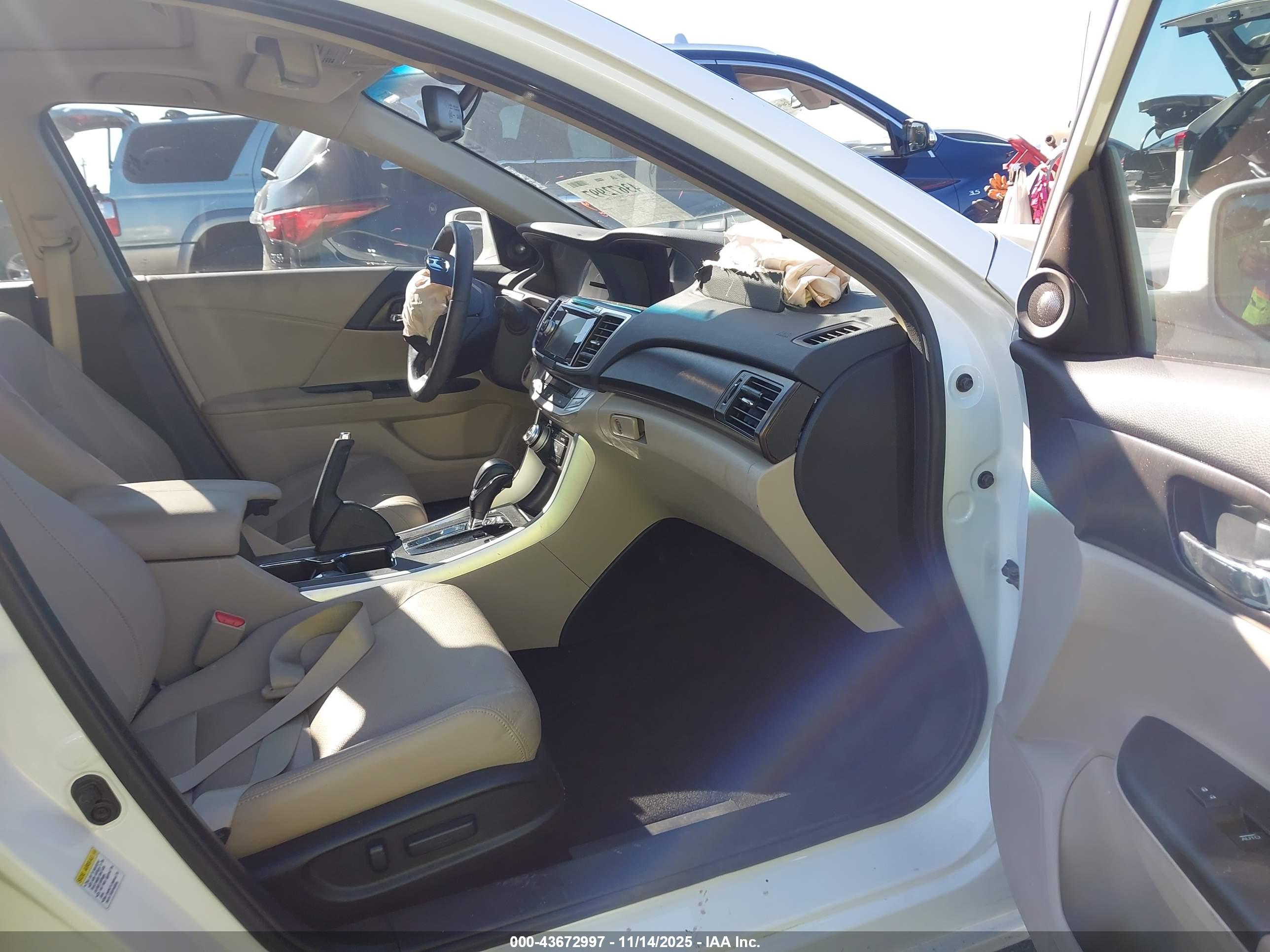 HONDA ACCORD image 5