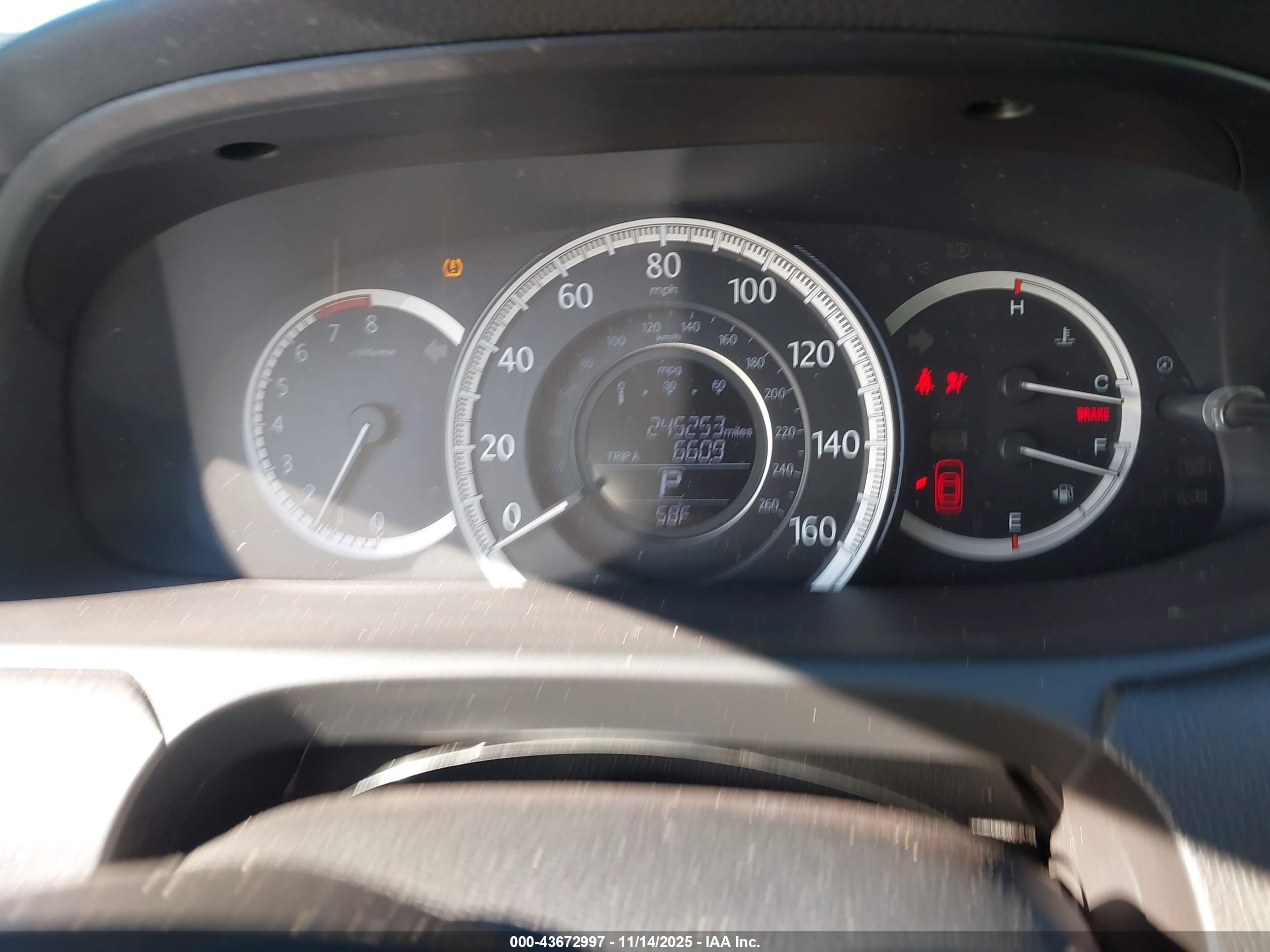 HONDA ACCORD image 7