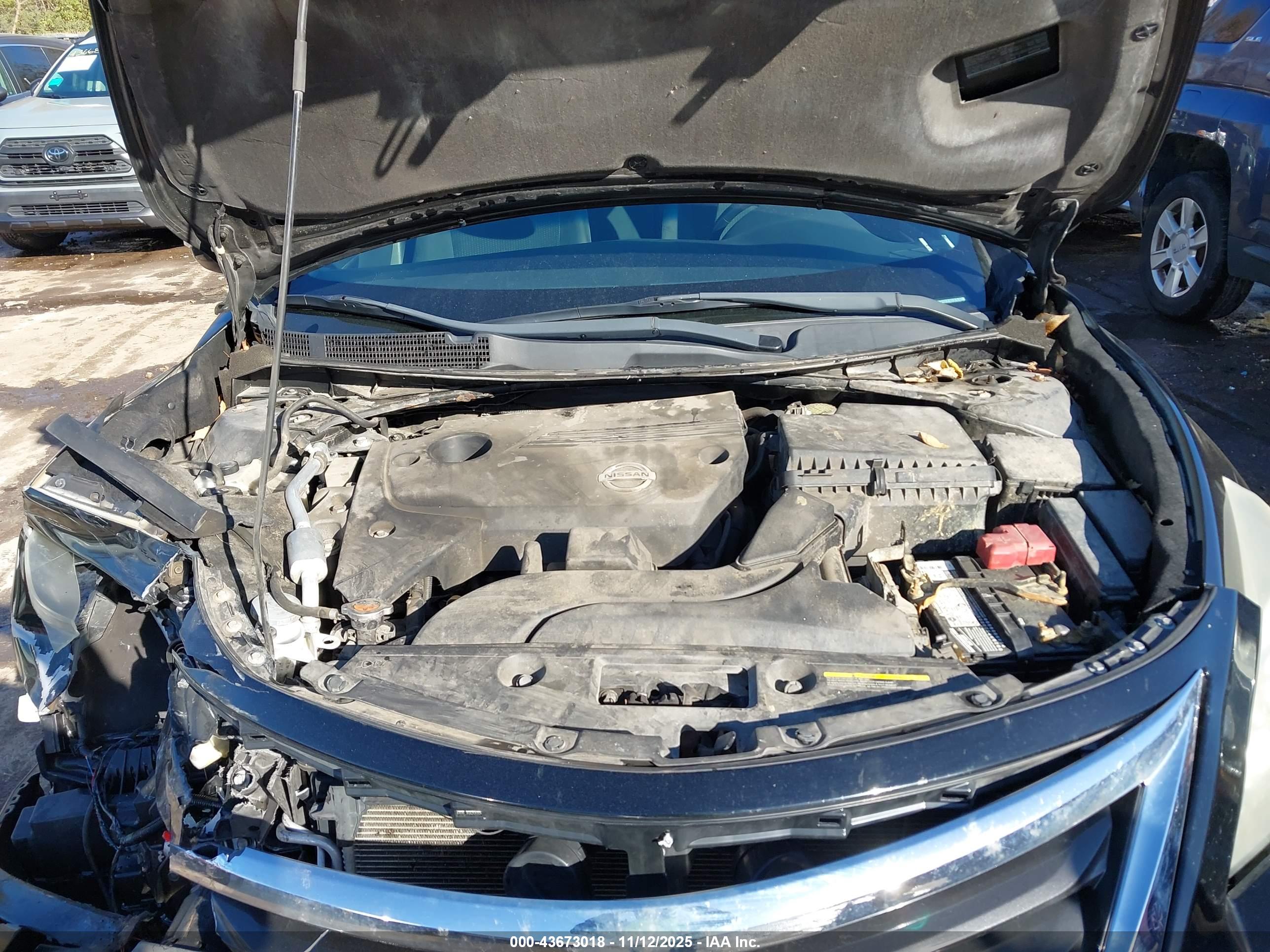 NISSAN ALTIMA image 10