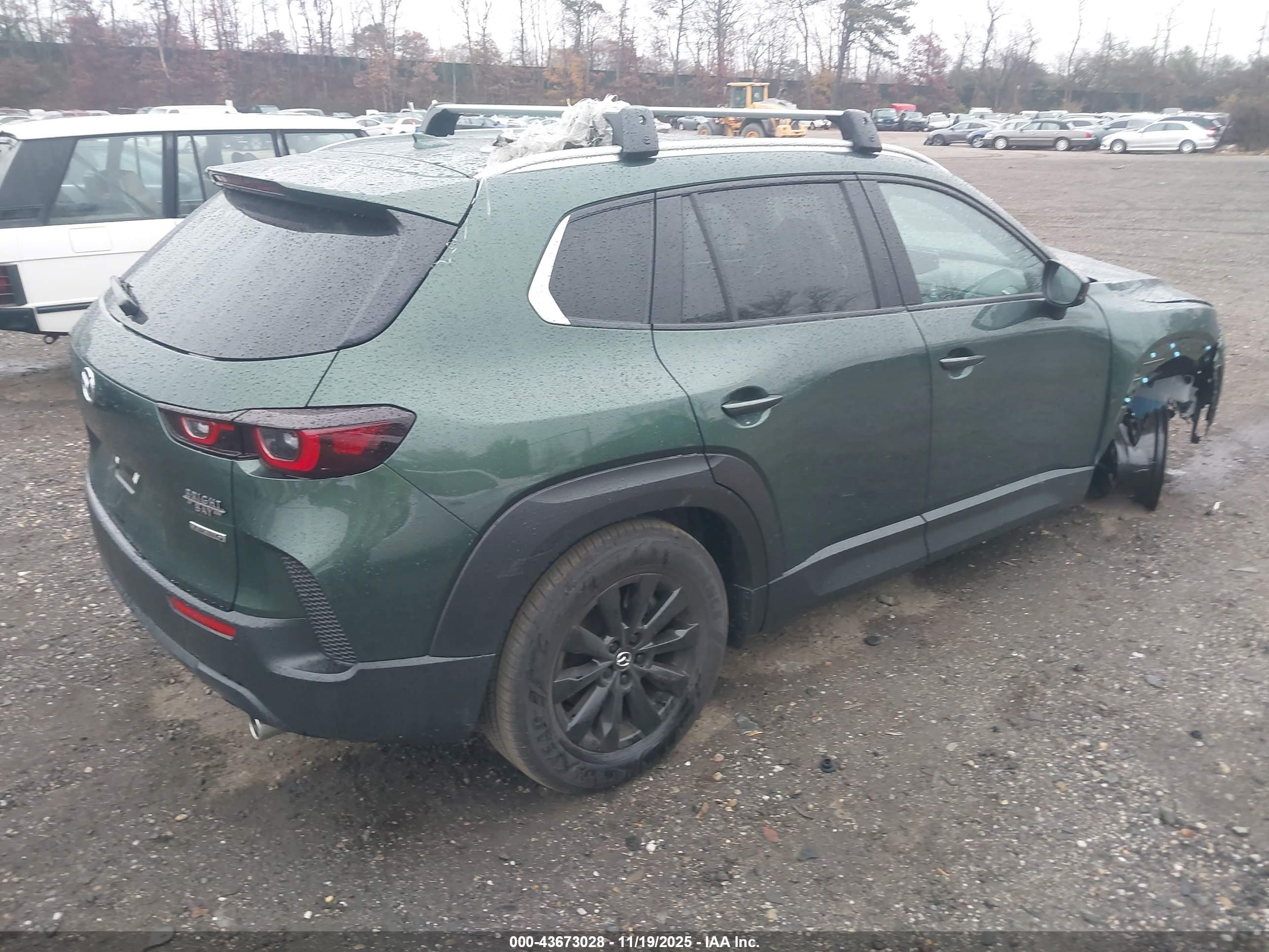 MAZDA CX-50 image 4
