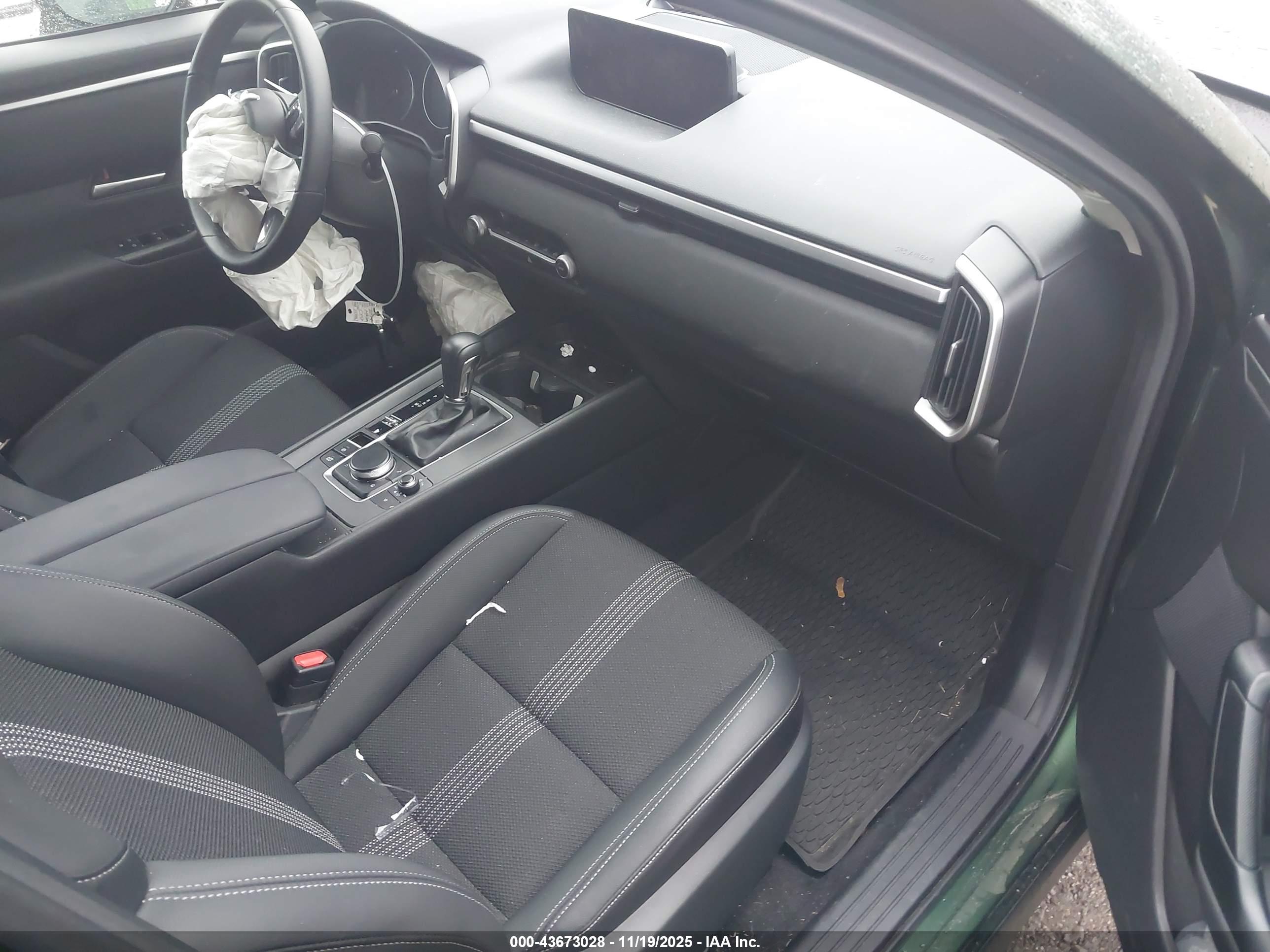 MAZDA CX-50 image 5