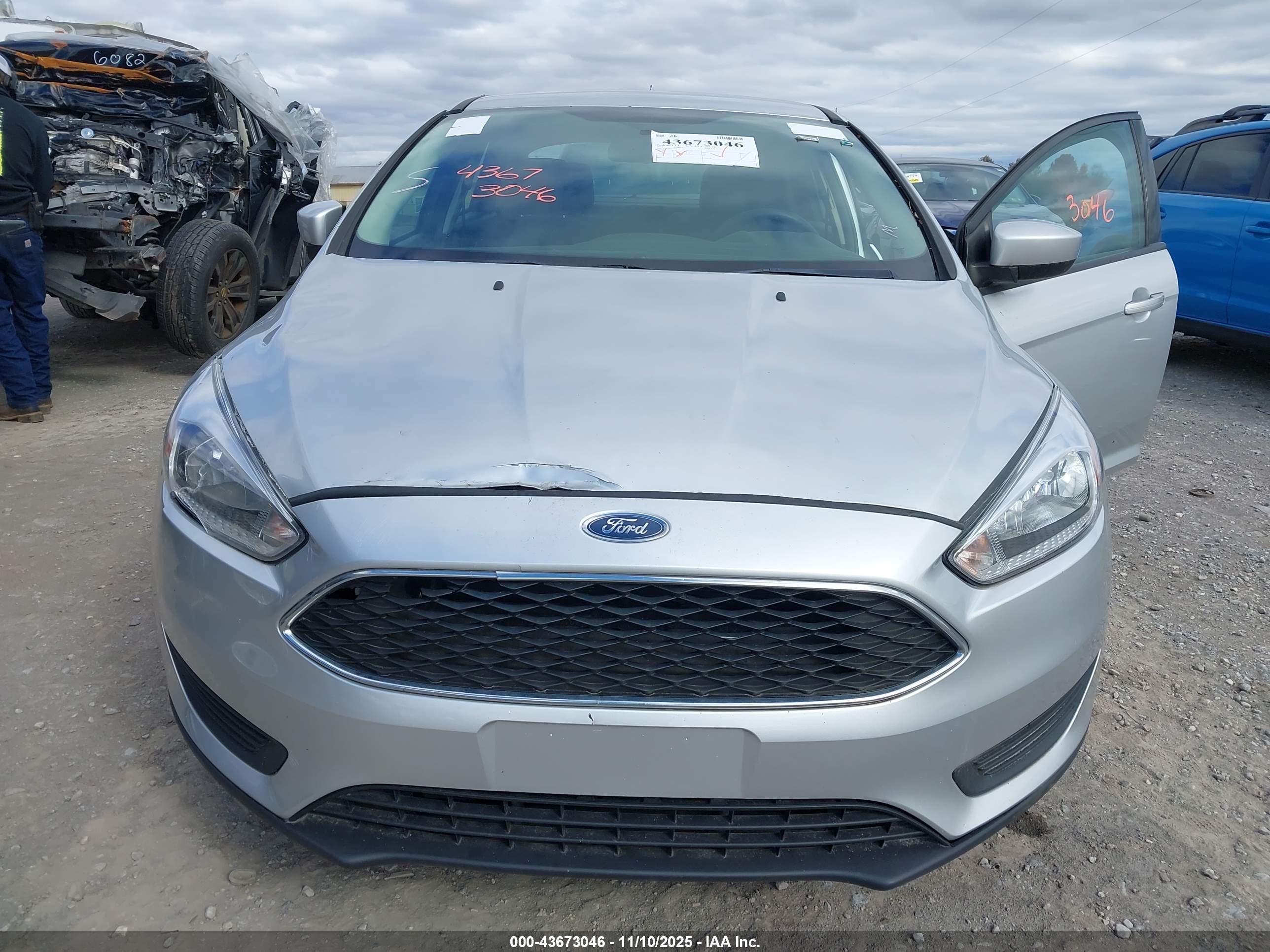 FORD FOCUS image 6