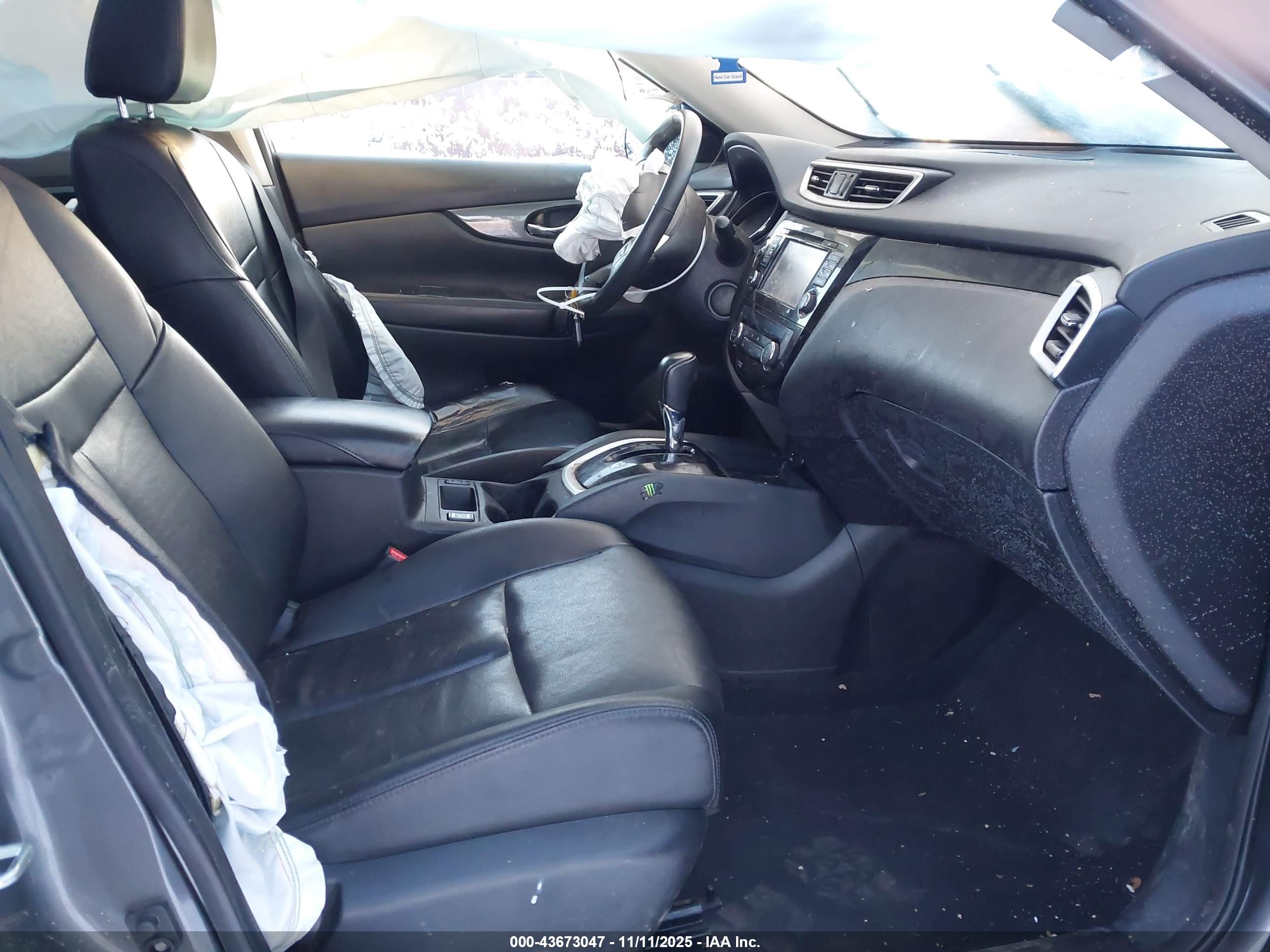 NISSAN ROGUE image 5