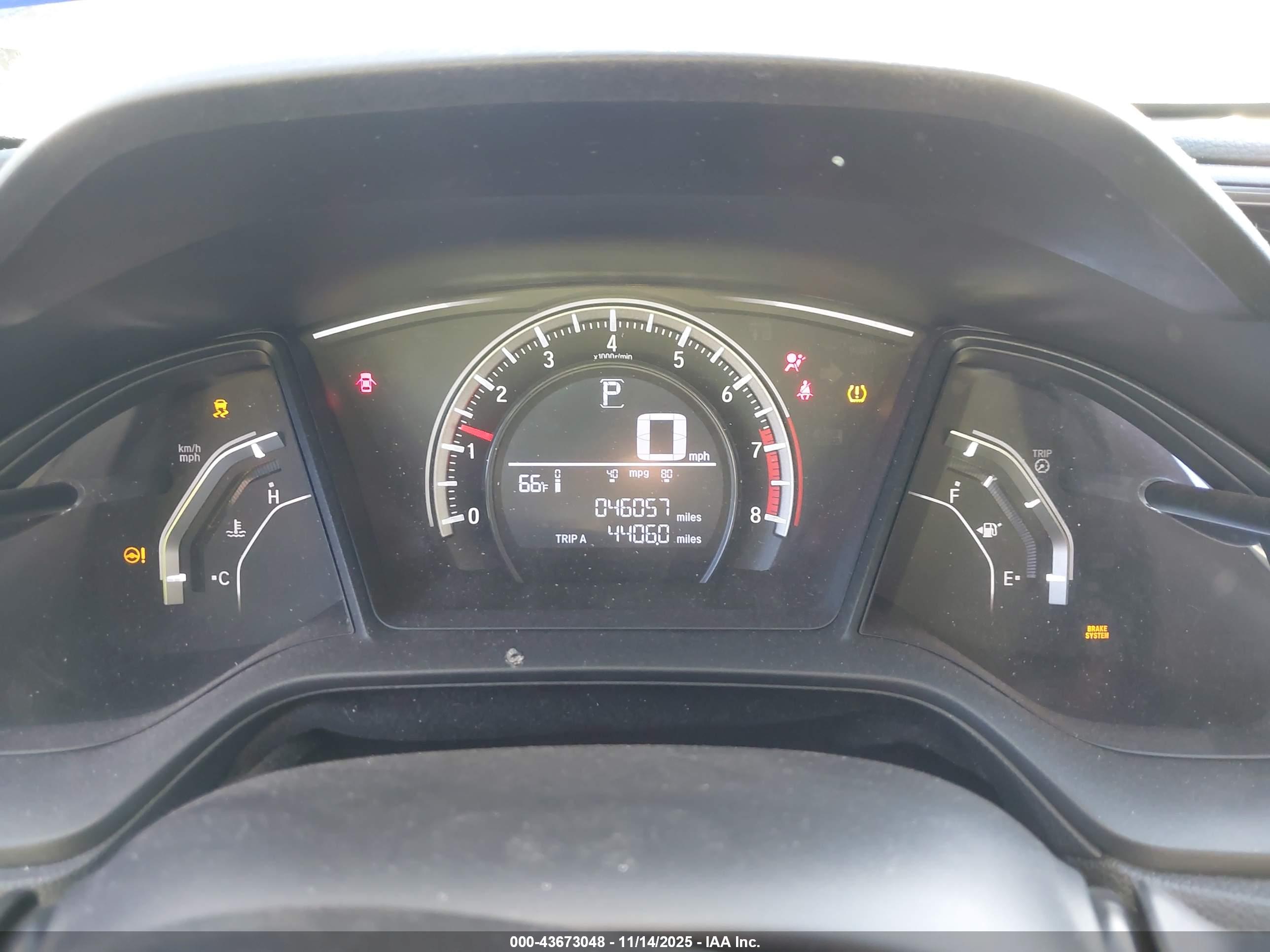 HONDA CIVIC image 7