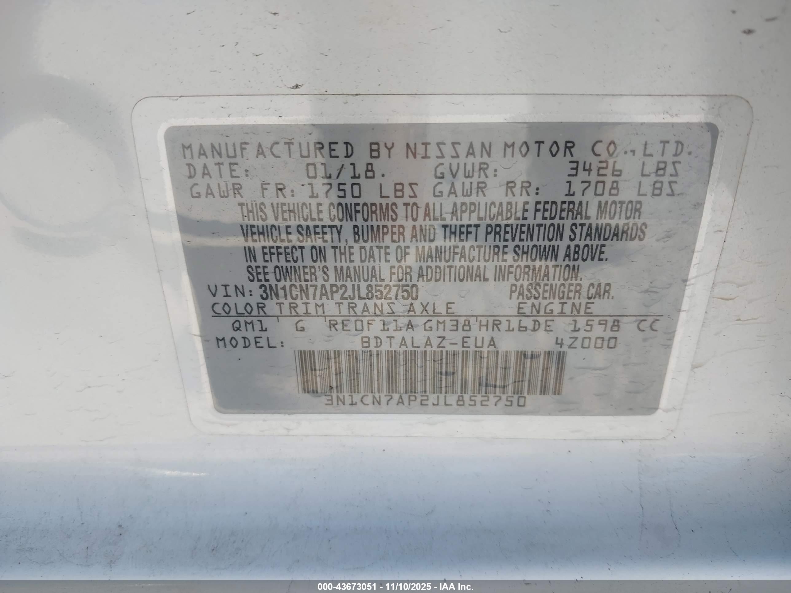 NISSAN VERSA image 9