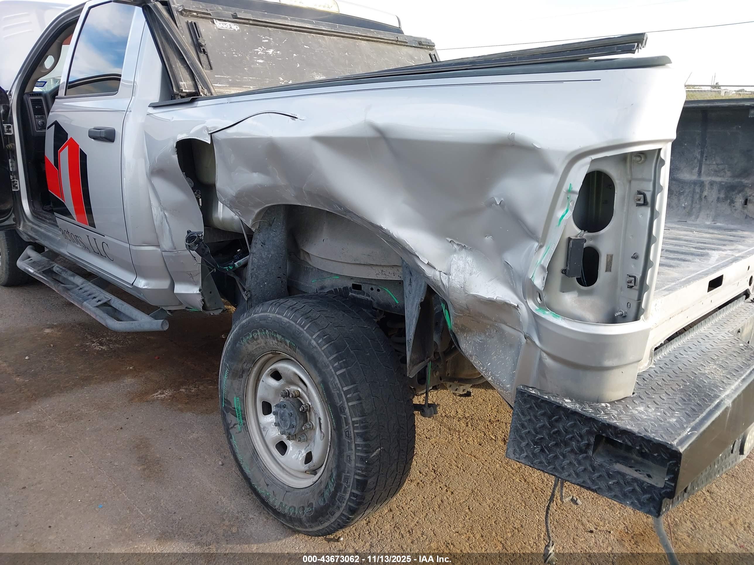 RAM 2500 image 6