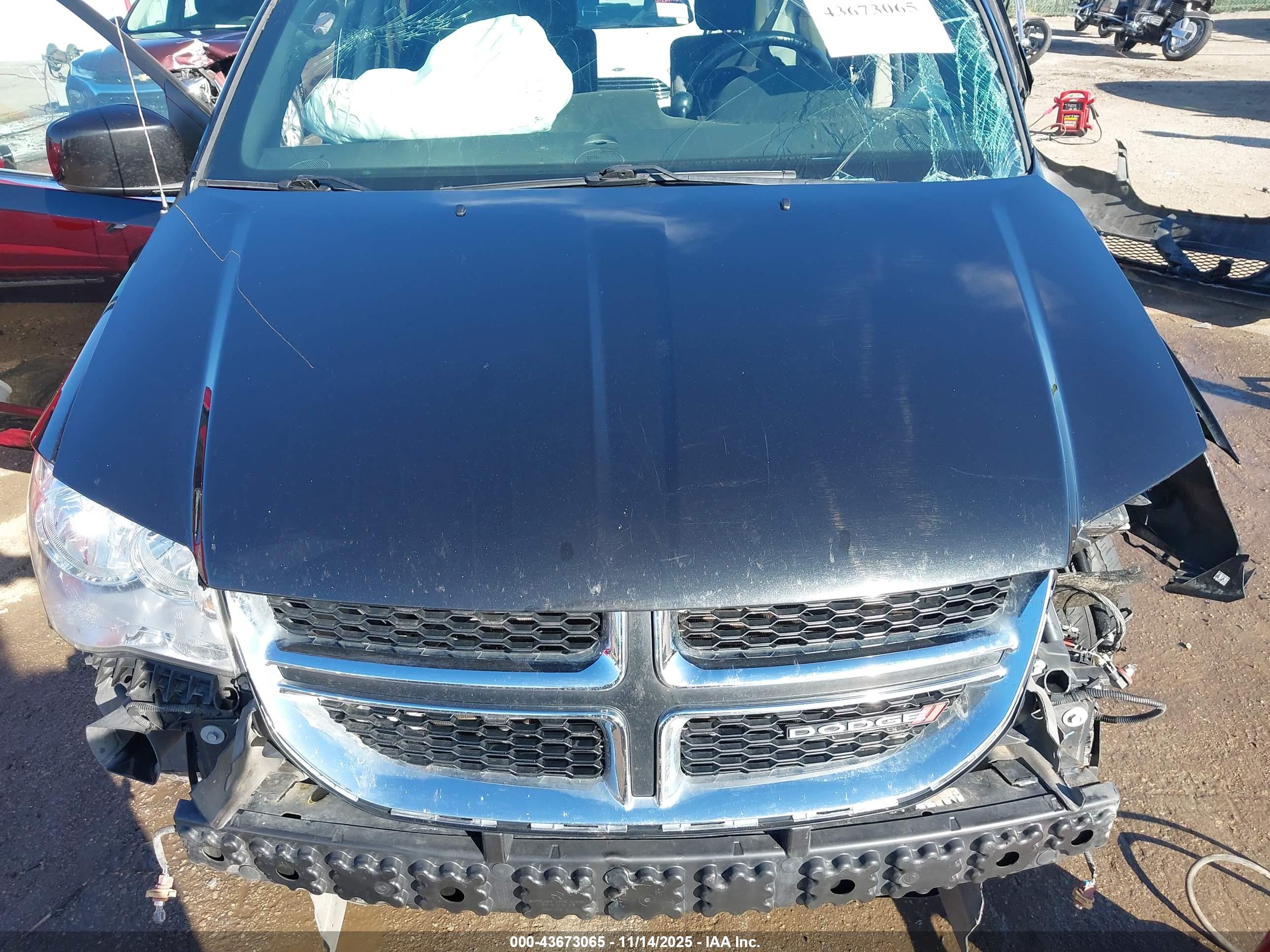 DODGE GRAND image 10