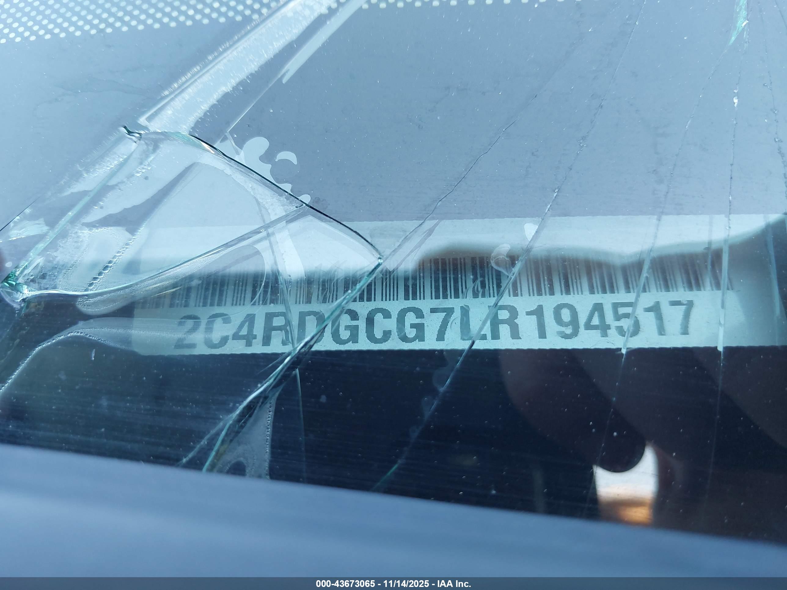 DODGE GRAND image 9