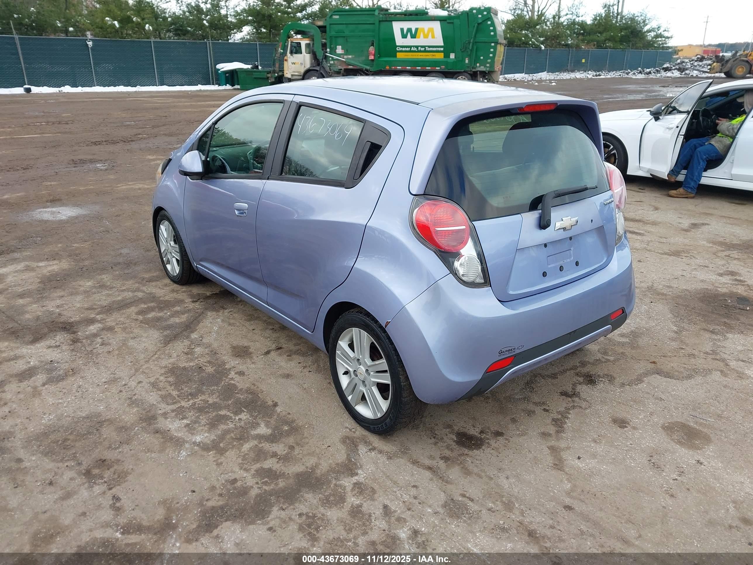 CHEVROLET SPARK image 3