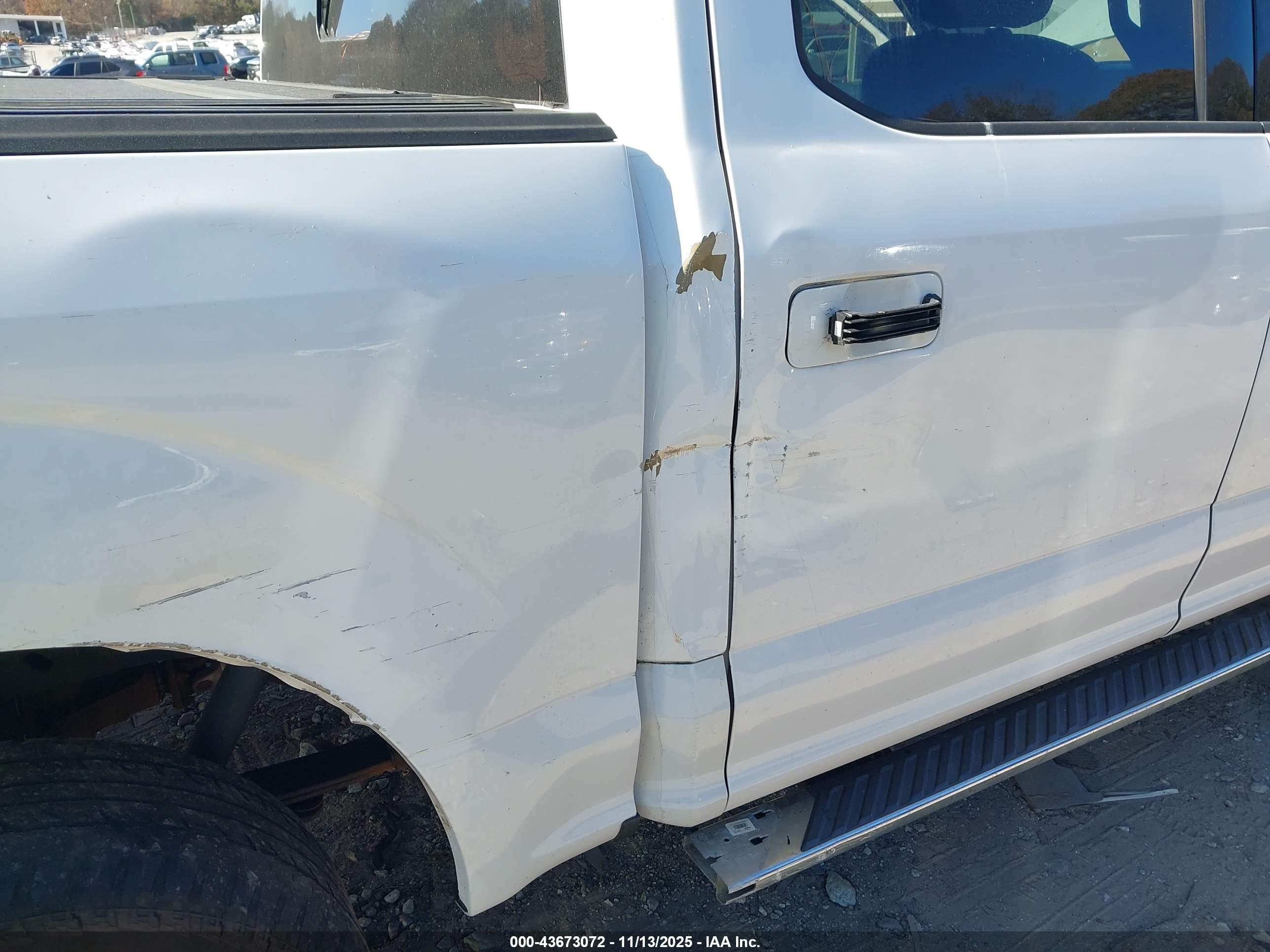 FORD F-150 image 6