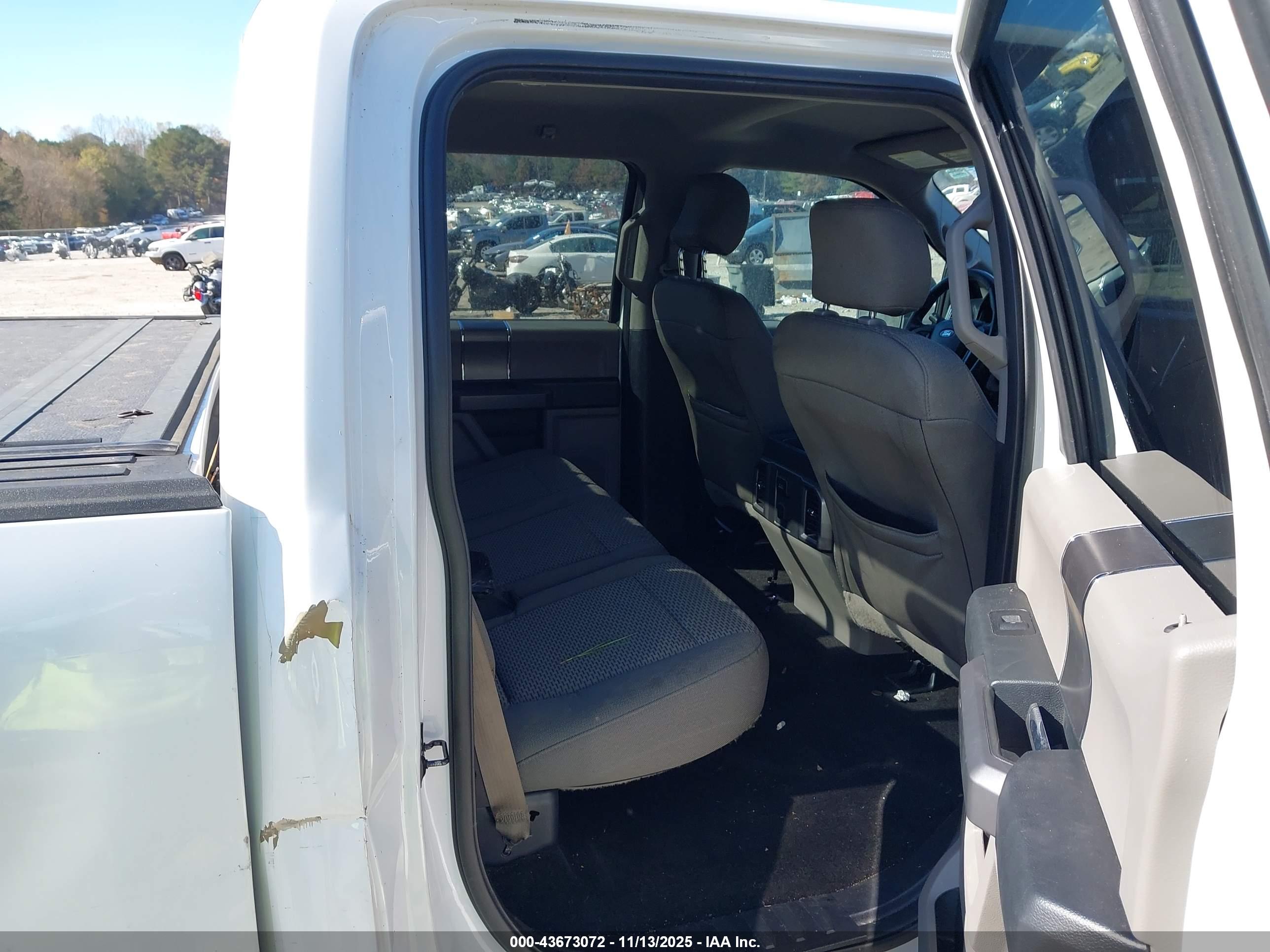 FORD F-150 image 8