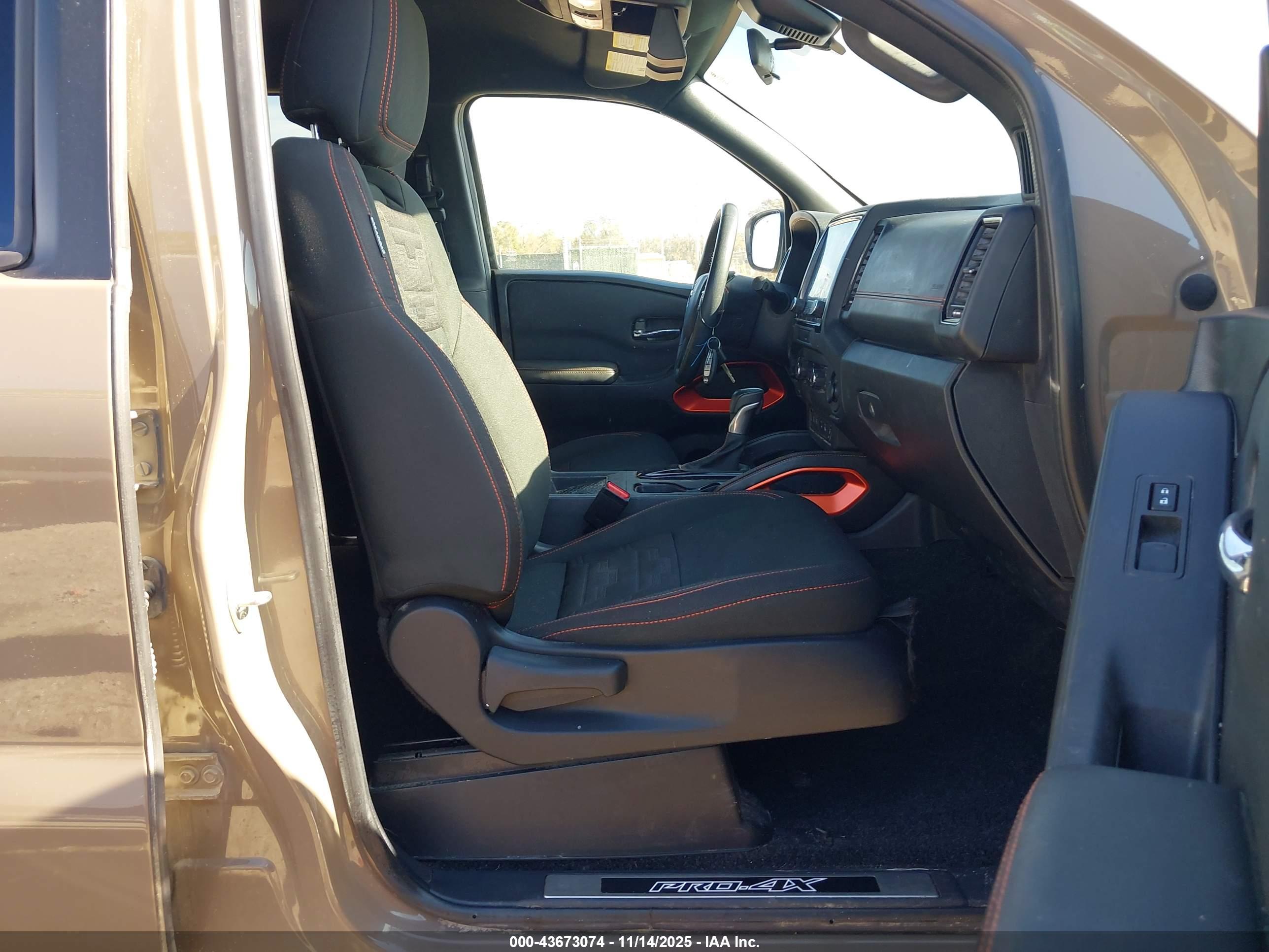 NISSAN FRONTIER image 5