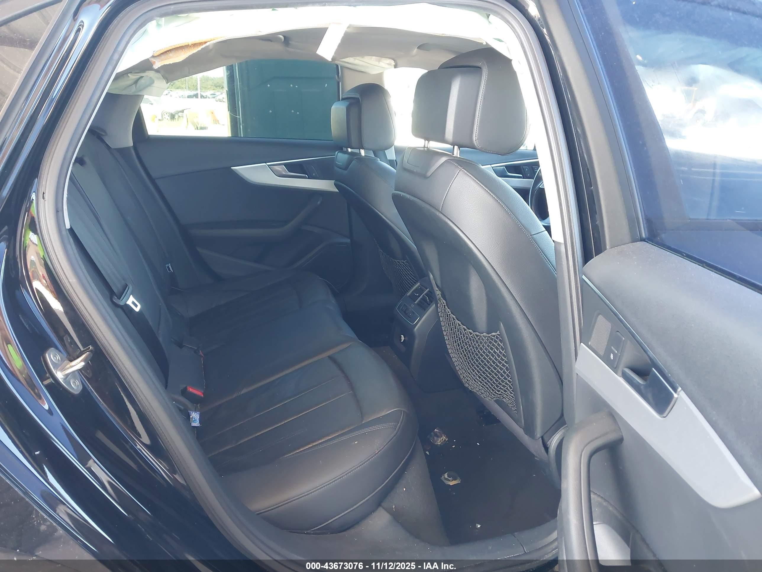 AUDI A4 image 8