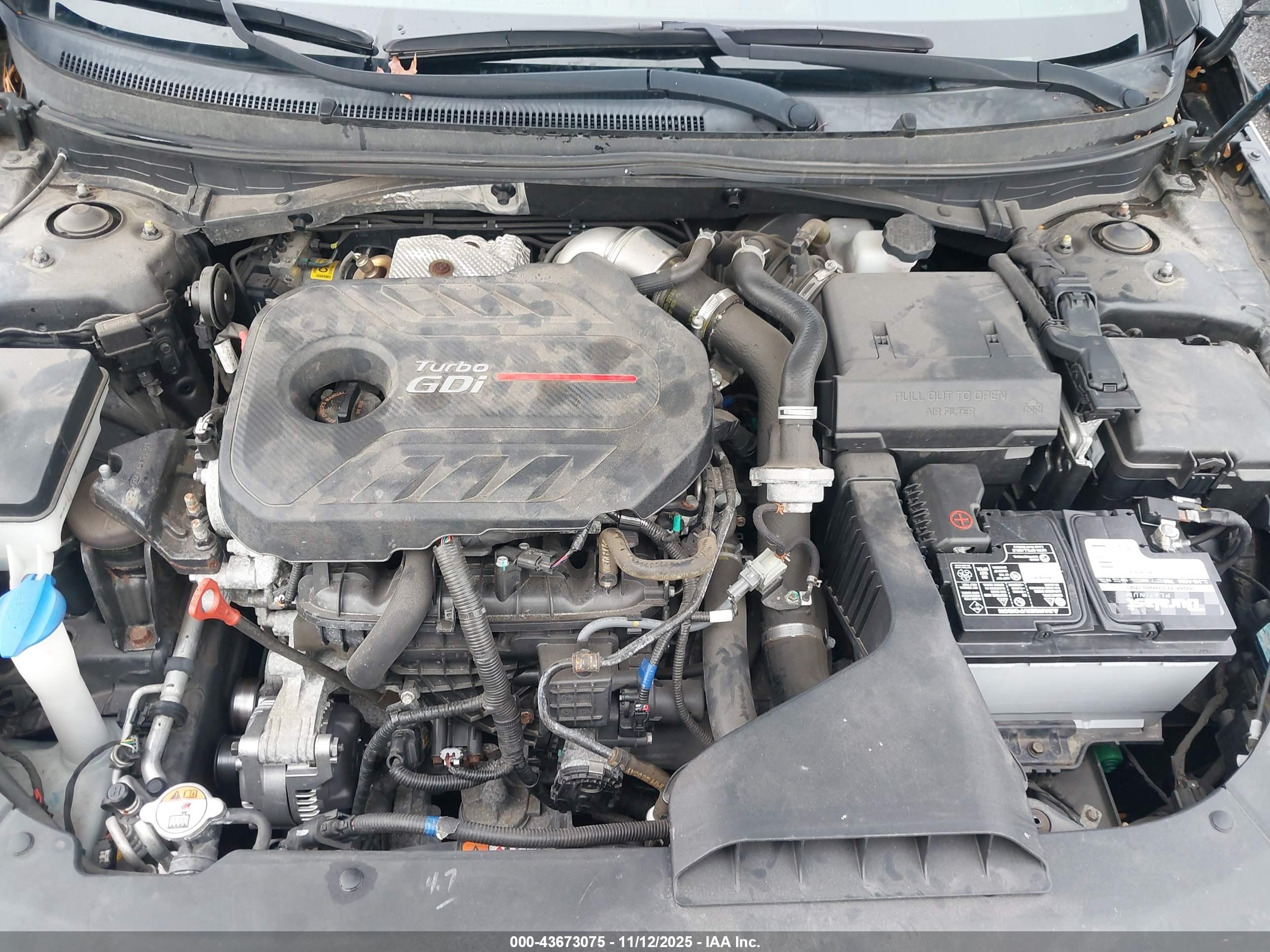 HYUNDAI SONATA image 10
