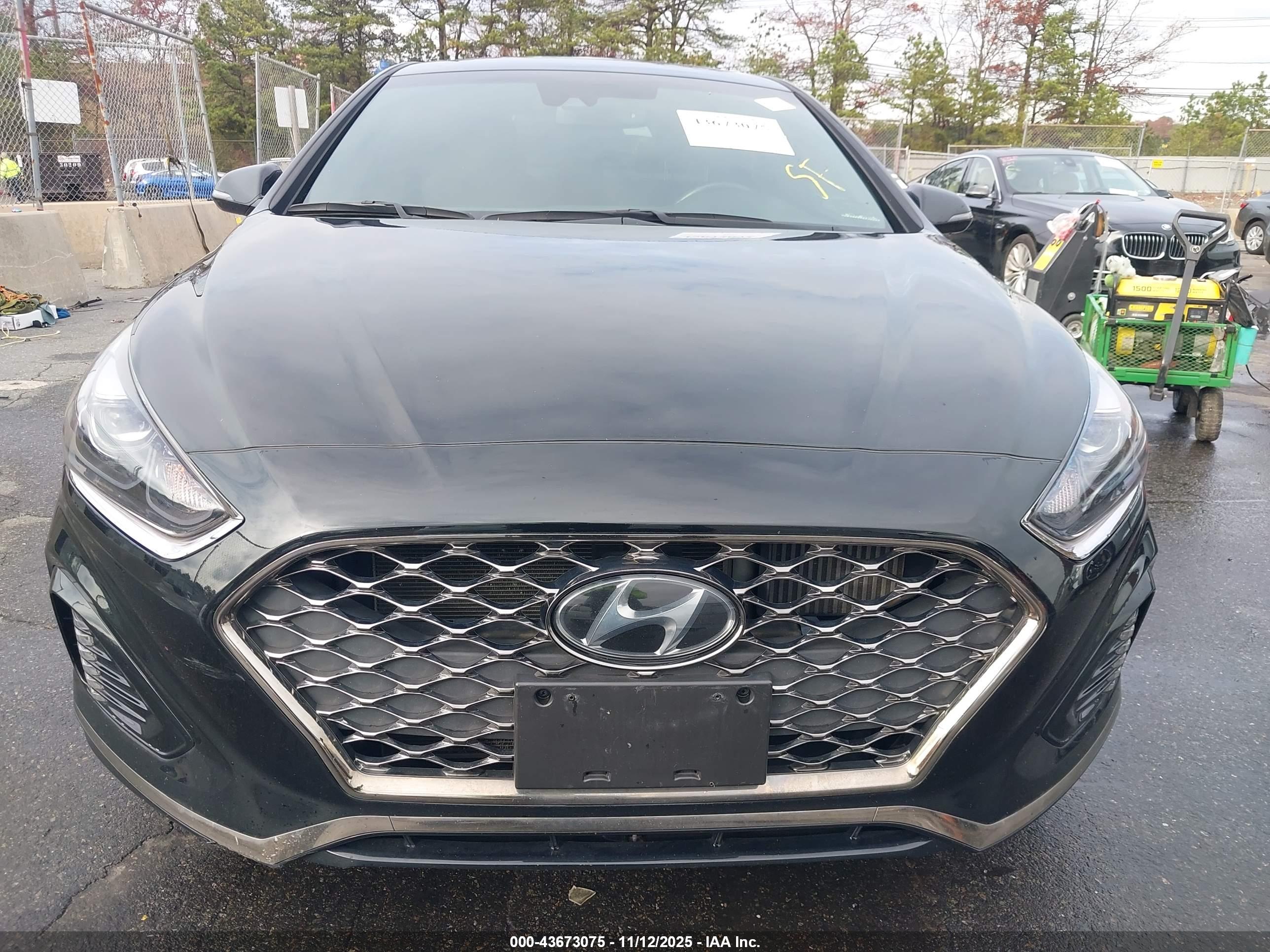 HYUNDAI SONATA image 6