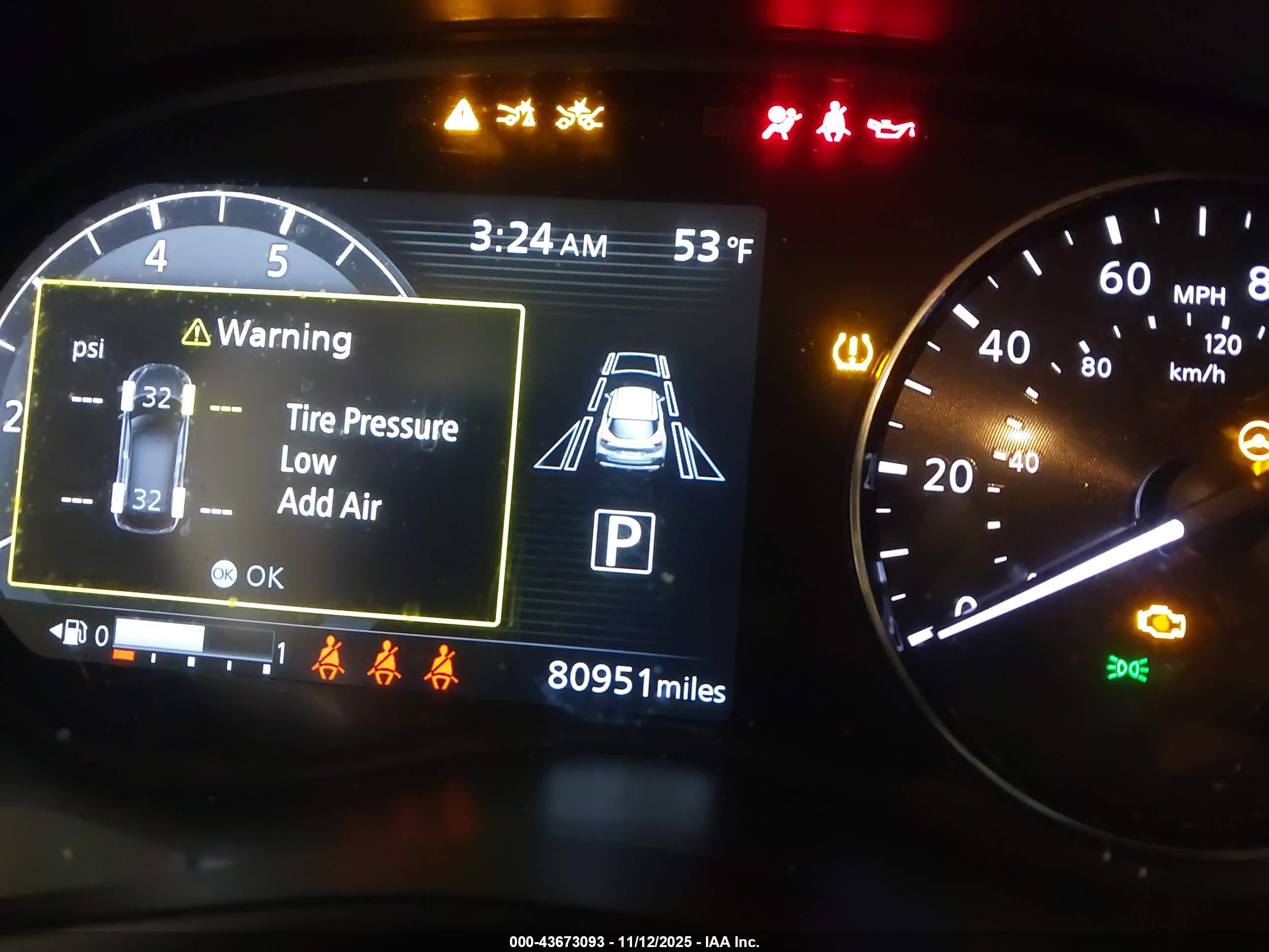 NISSAN KICKS image 7