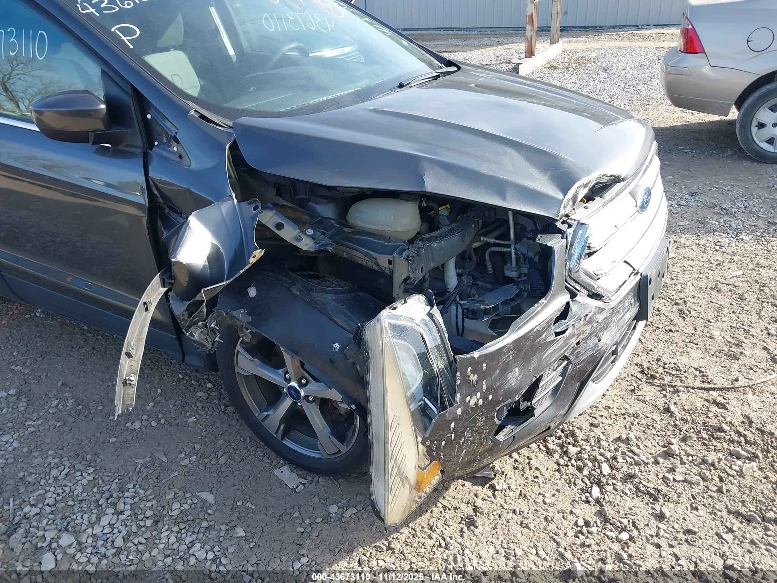 FORD ESCAPE image 6