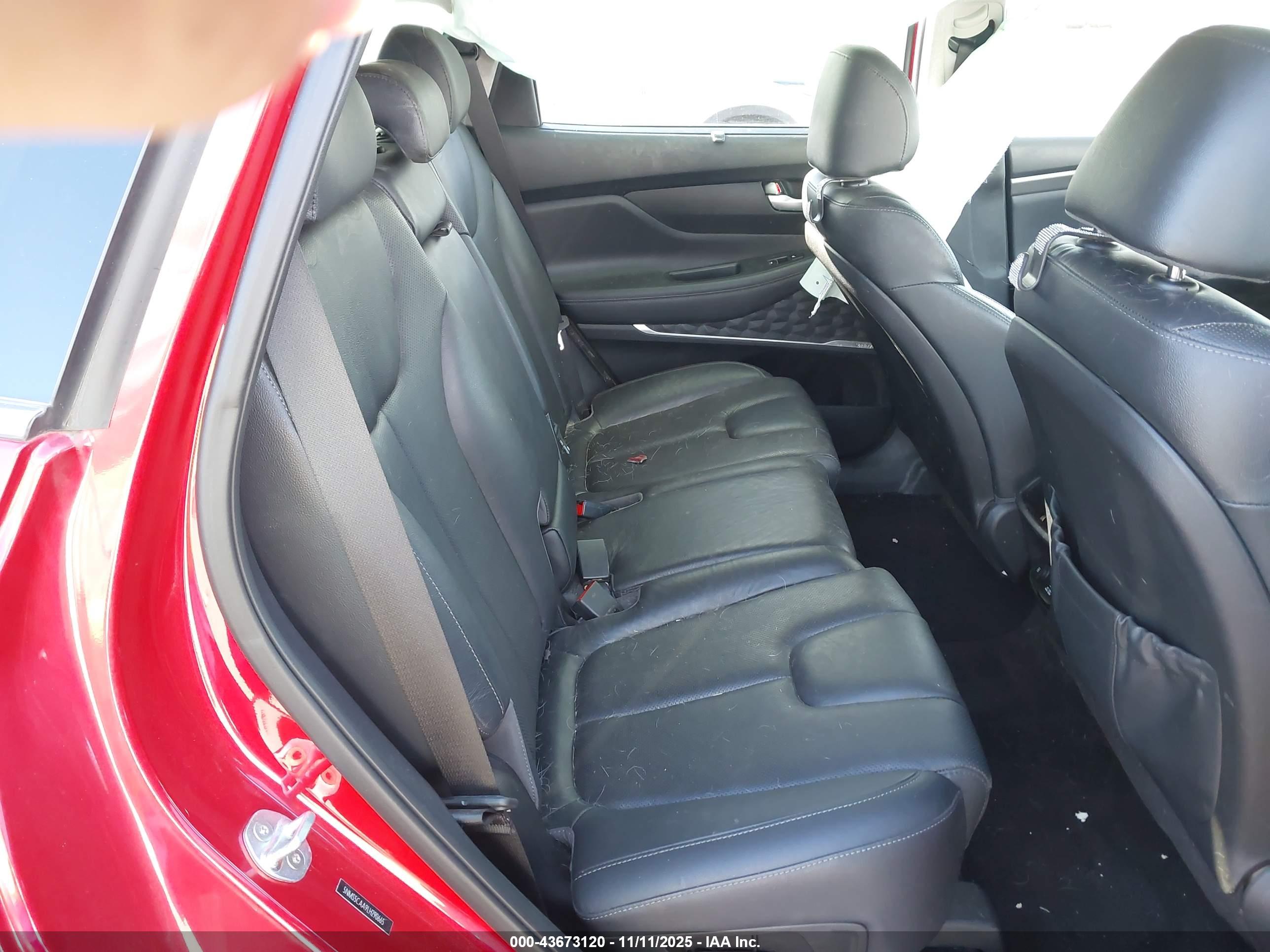HYUNDAI SANTA image 8