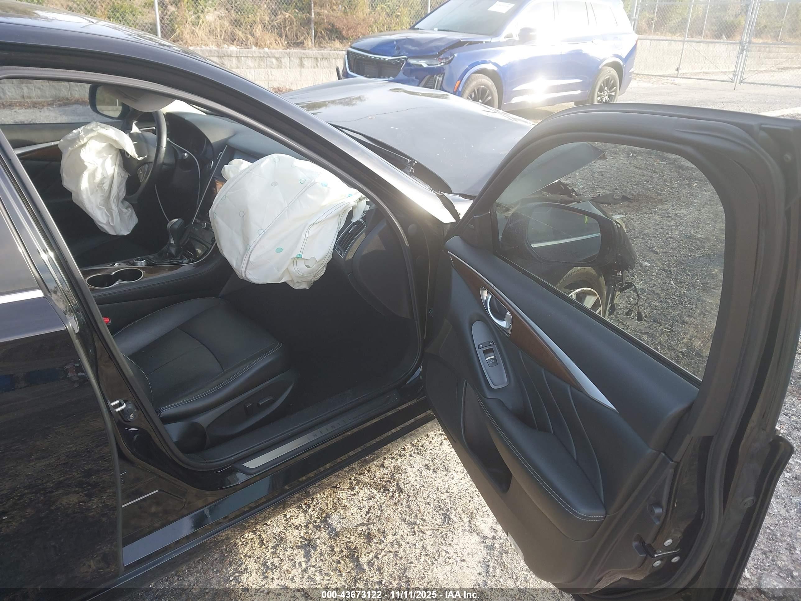 INFINITI Q50 image 5