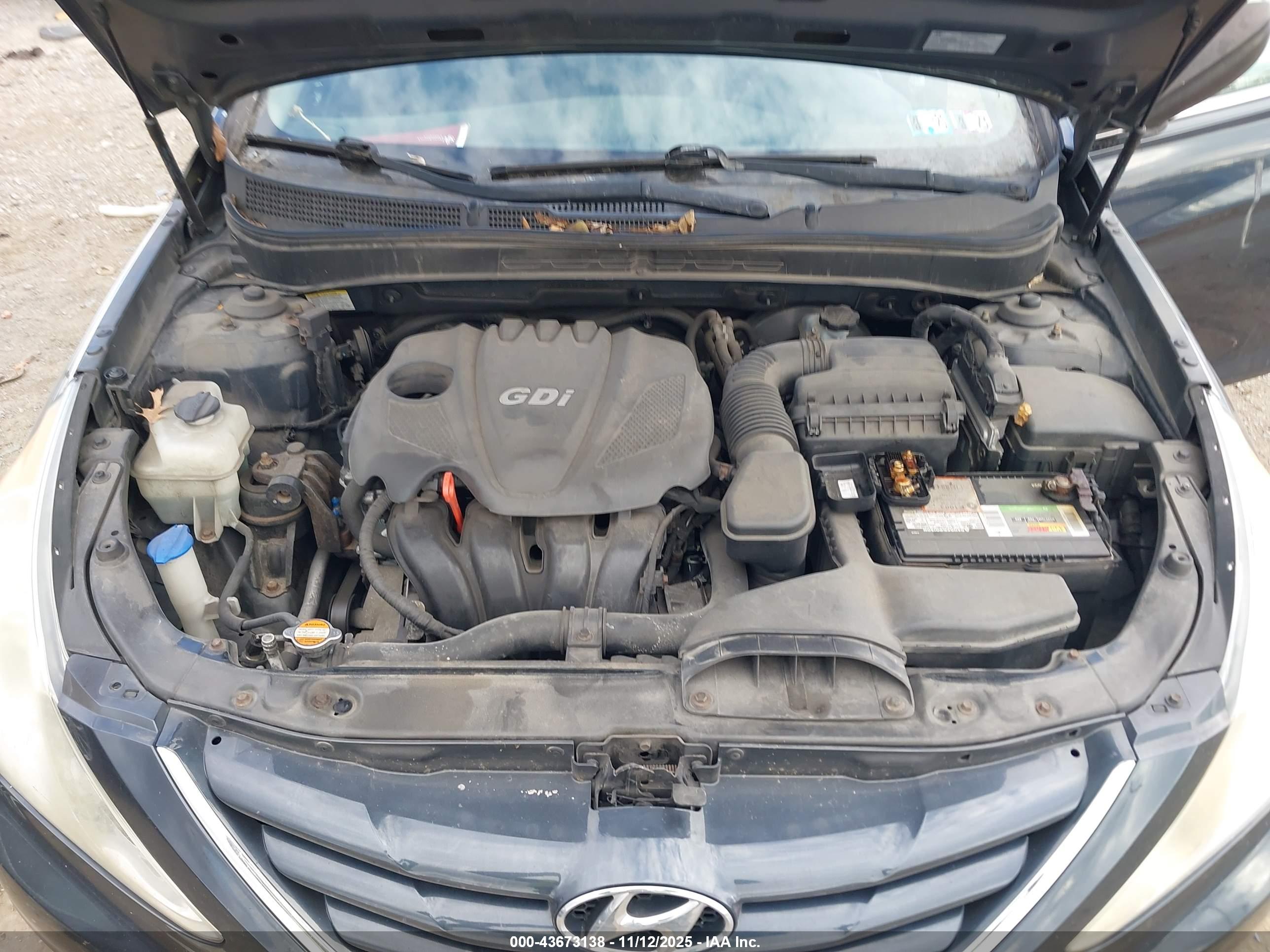 HYUNDAI SONATA image 10