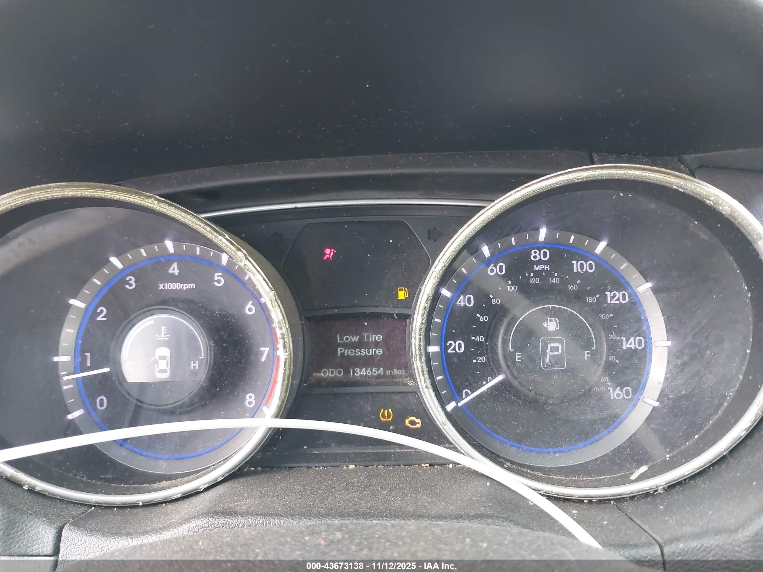 HYUNDAI SONATA image 7