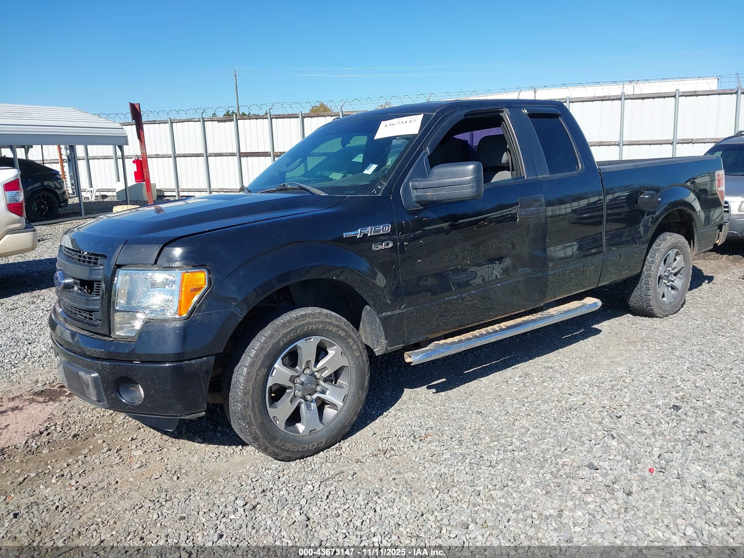 FORD F-150 image 2