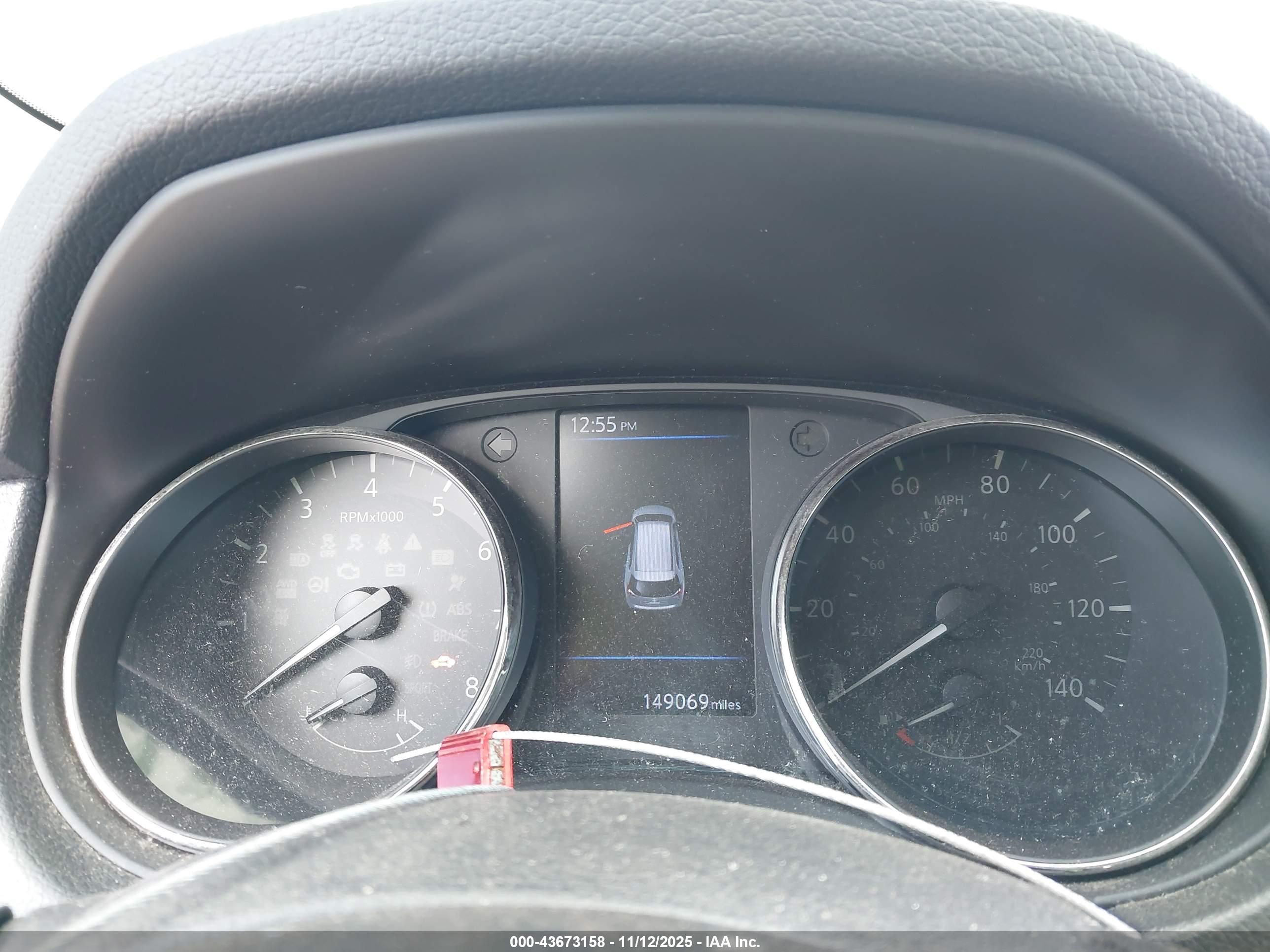 NISSAN ROGUE image 7