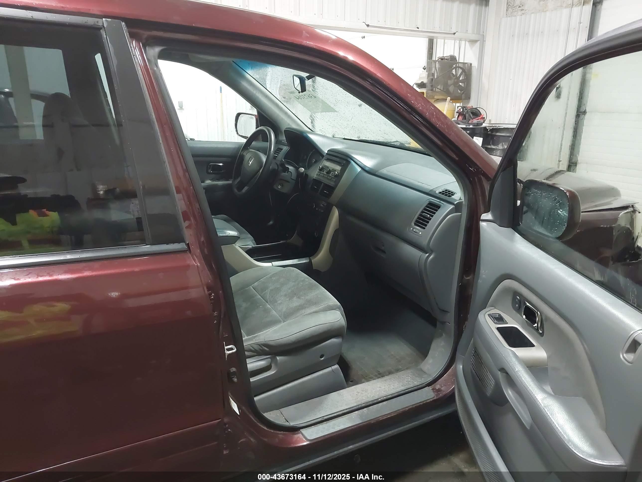 HONDA PILOT image 5