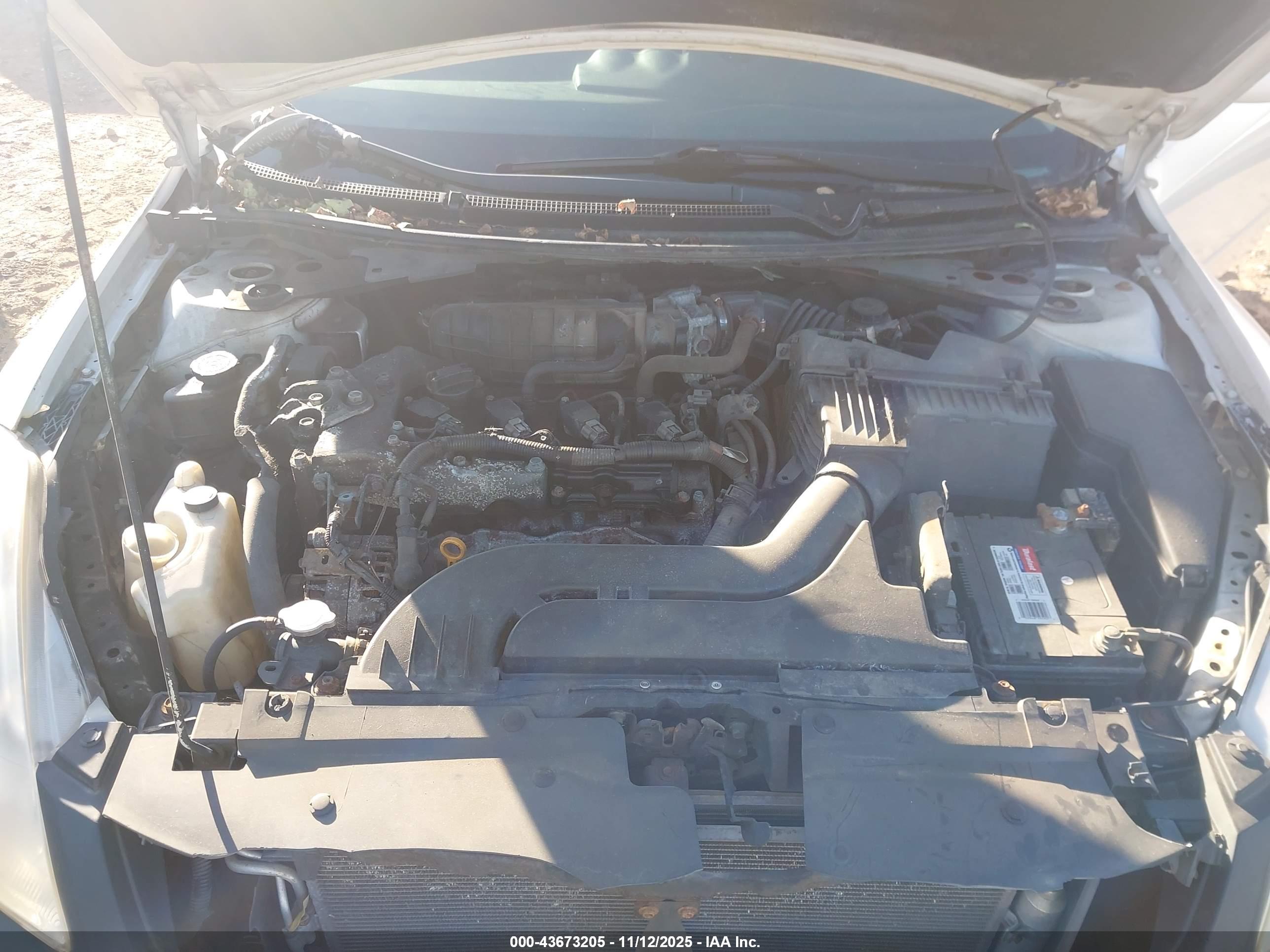 NISSAN ALTIMA image 10