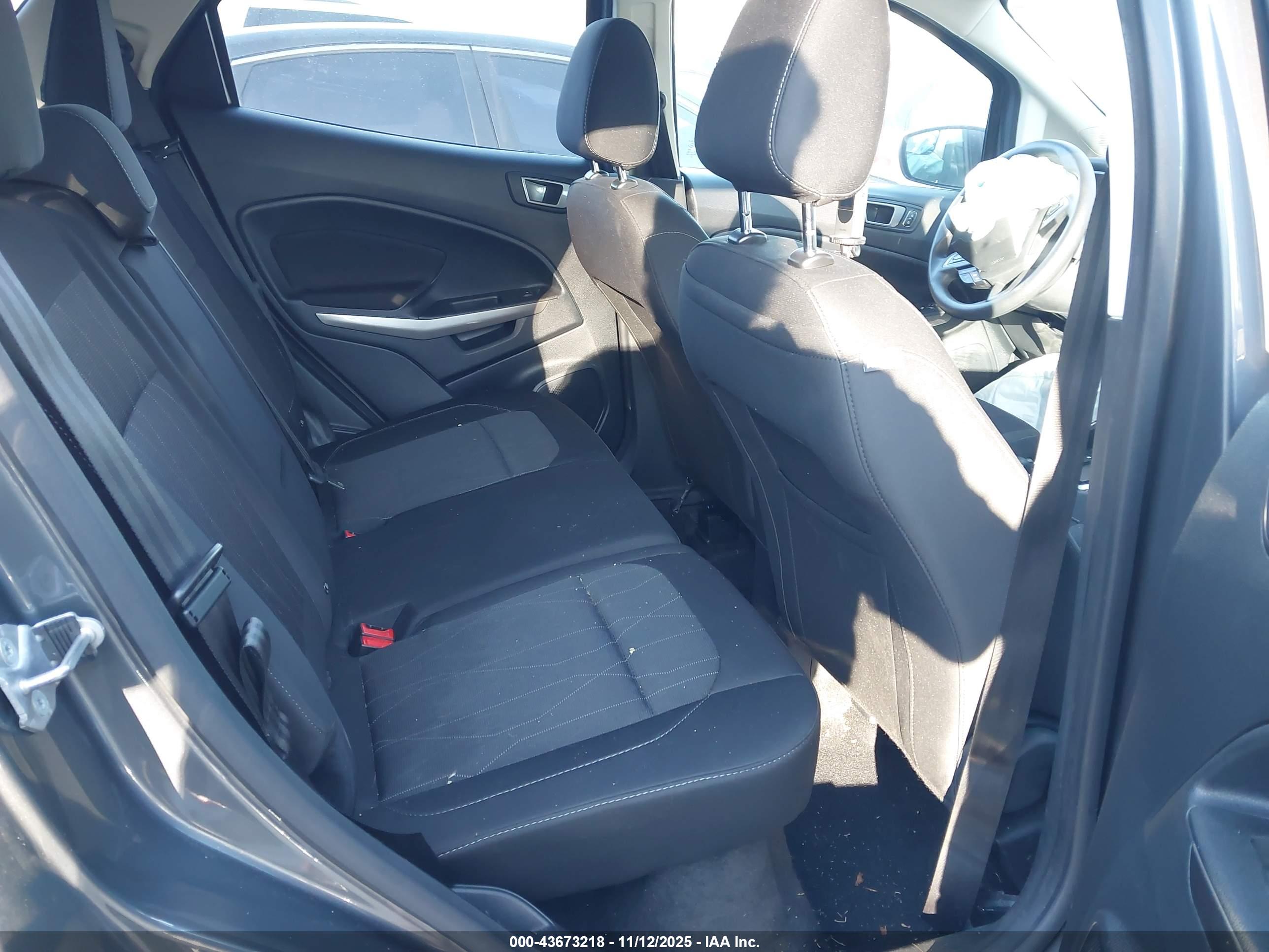 FORD ECOSPORT image 8