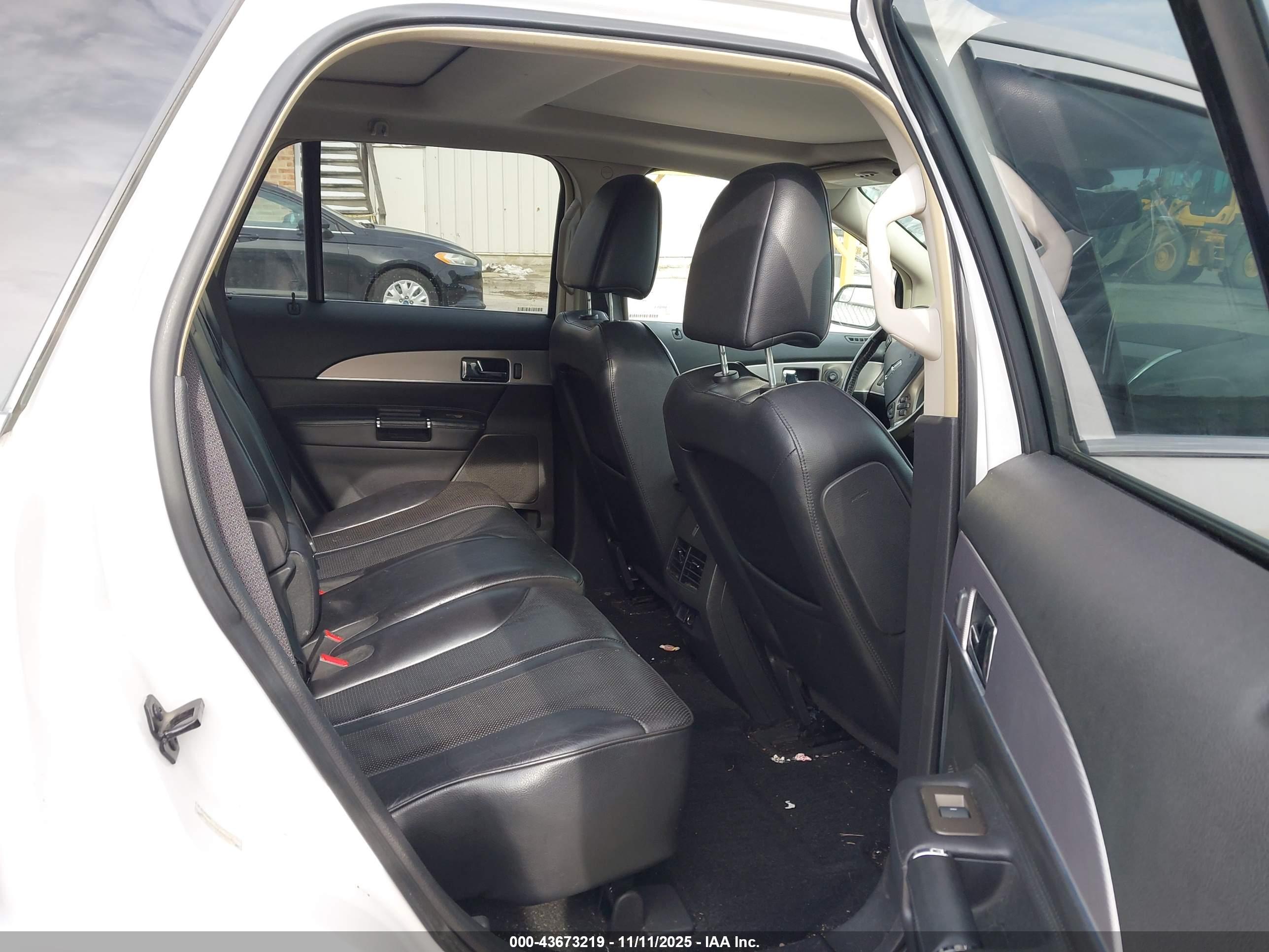 LINCOLN MKX image 8