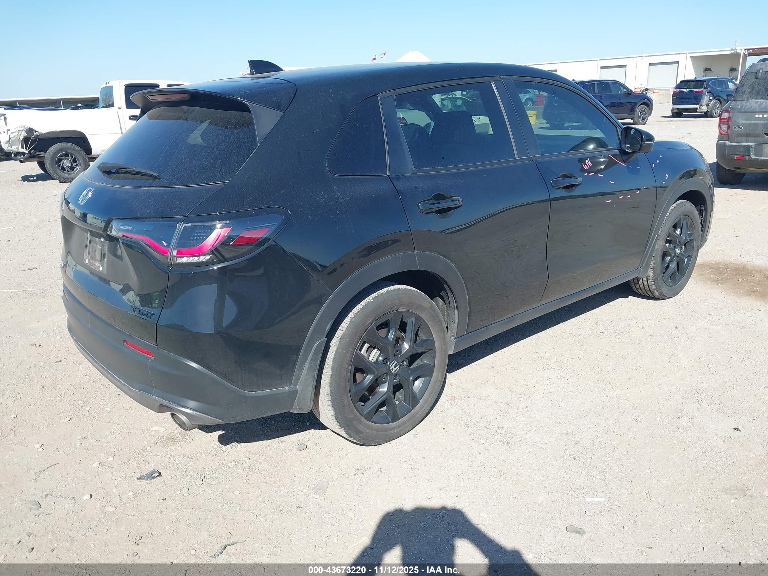 HONDA HR-V image 4