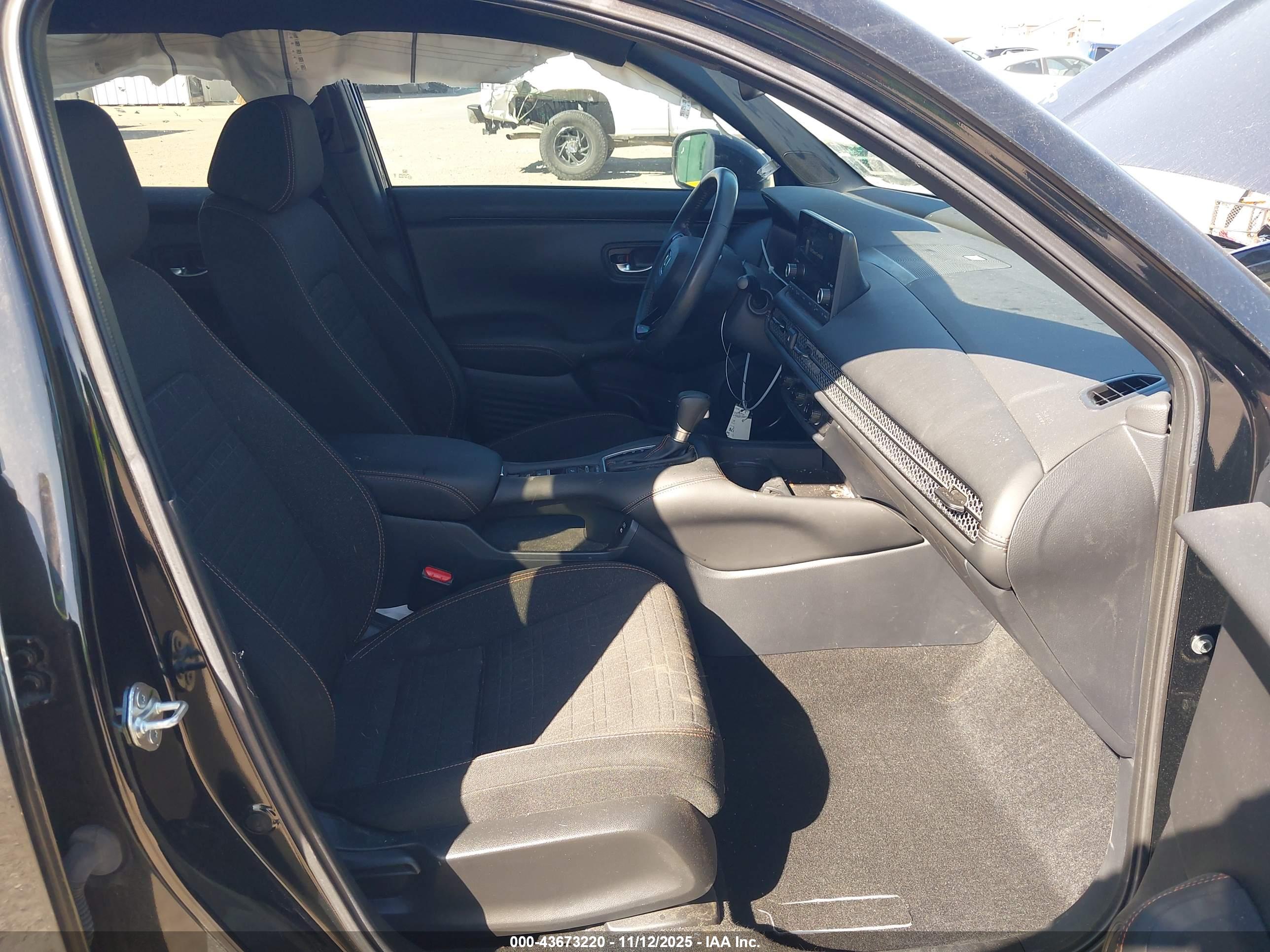 HONDA HR-V image 5