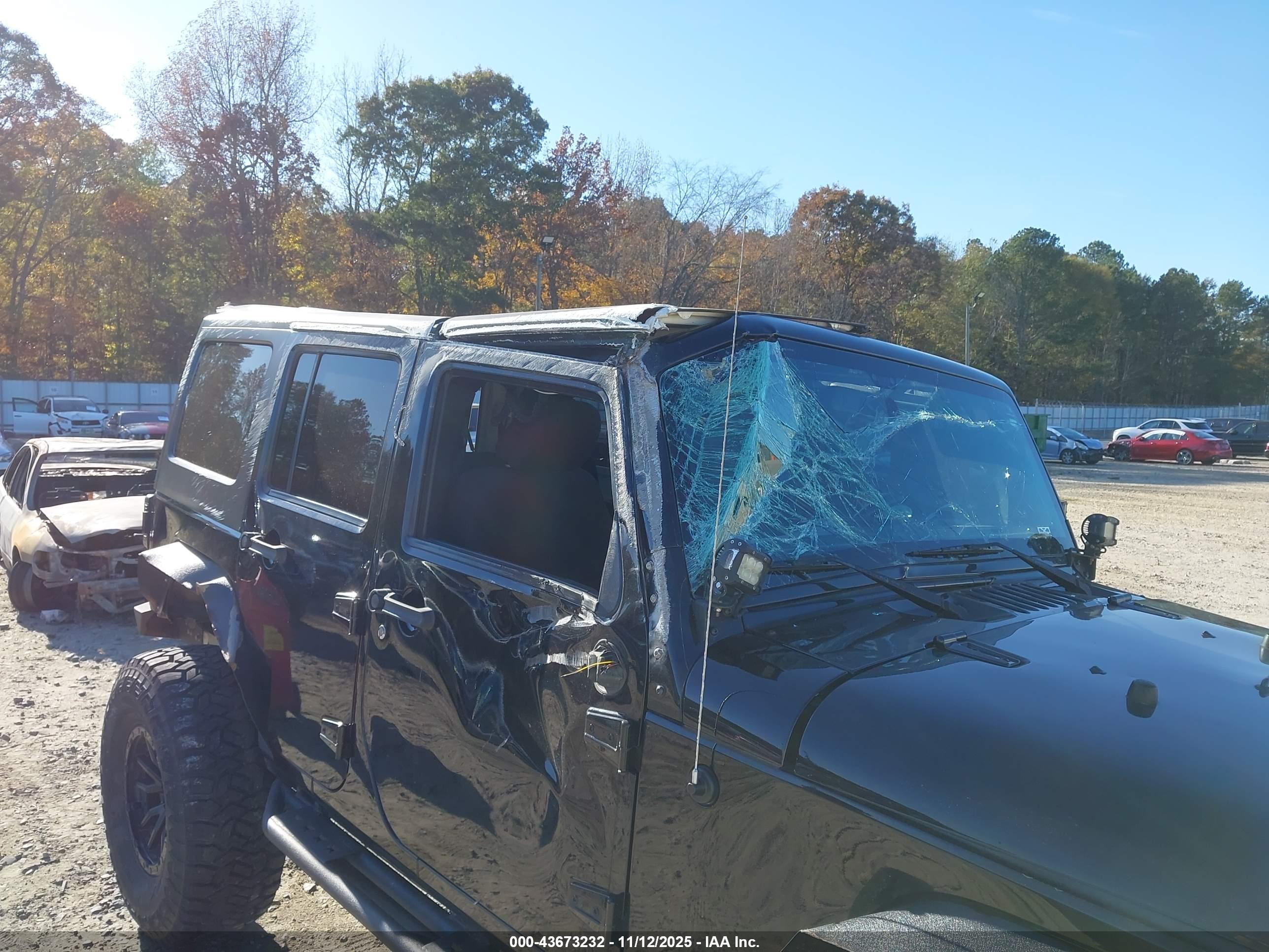 JEEP WRANGLER image 6