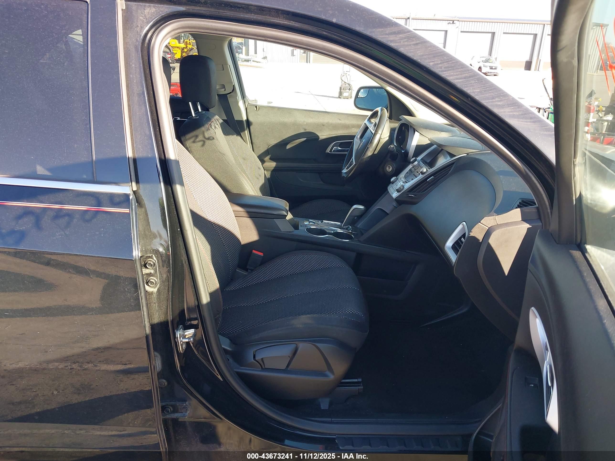 CHEVROLET EQUINOX image 5