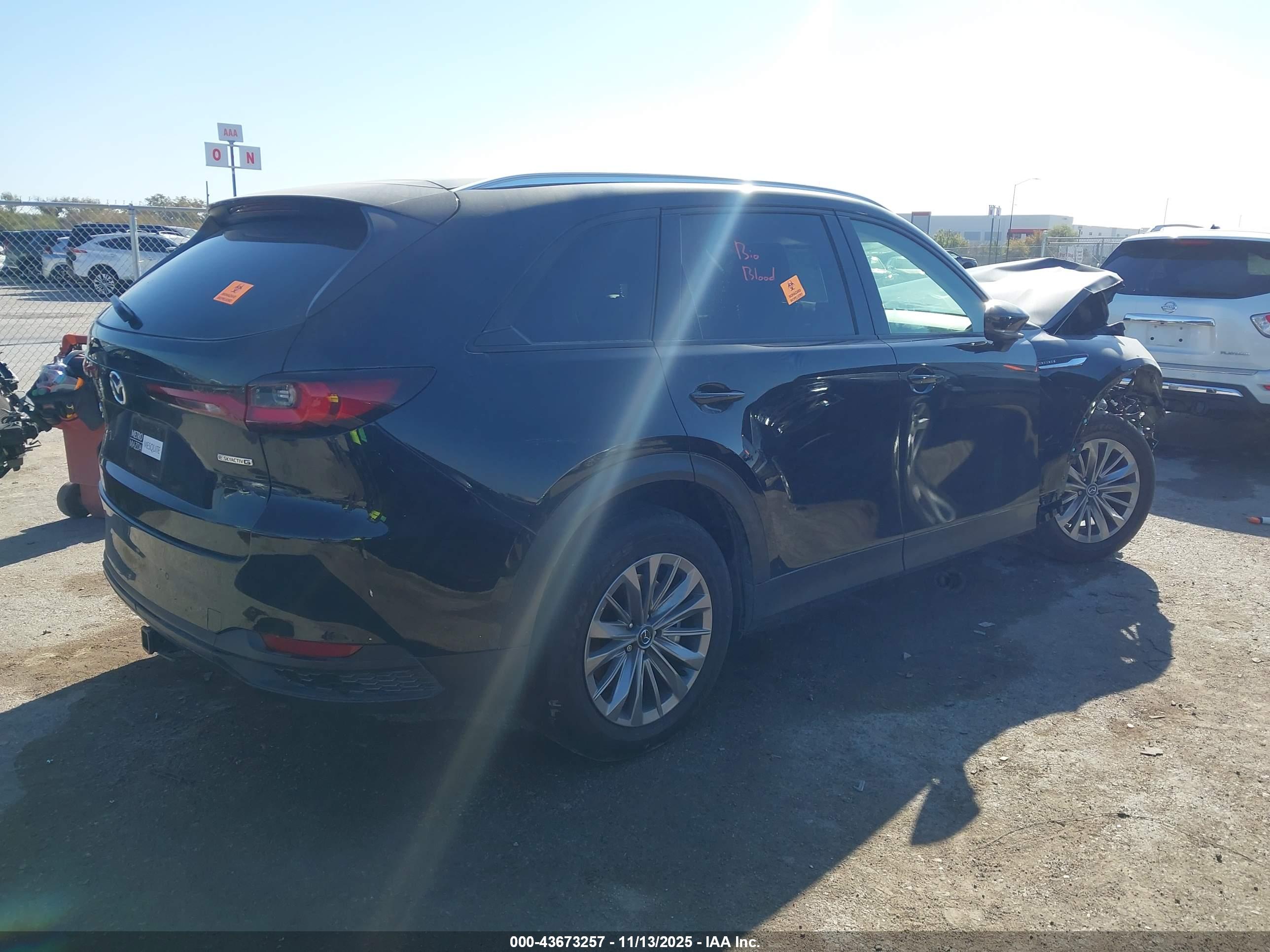 MAZDA CX-90 image 4